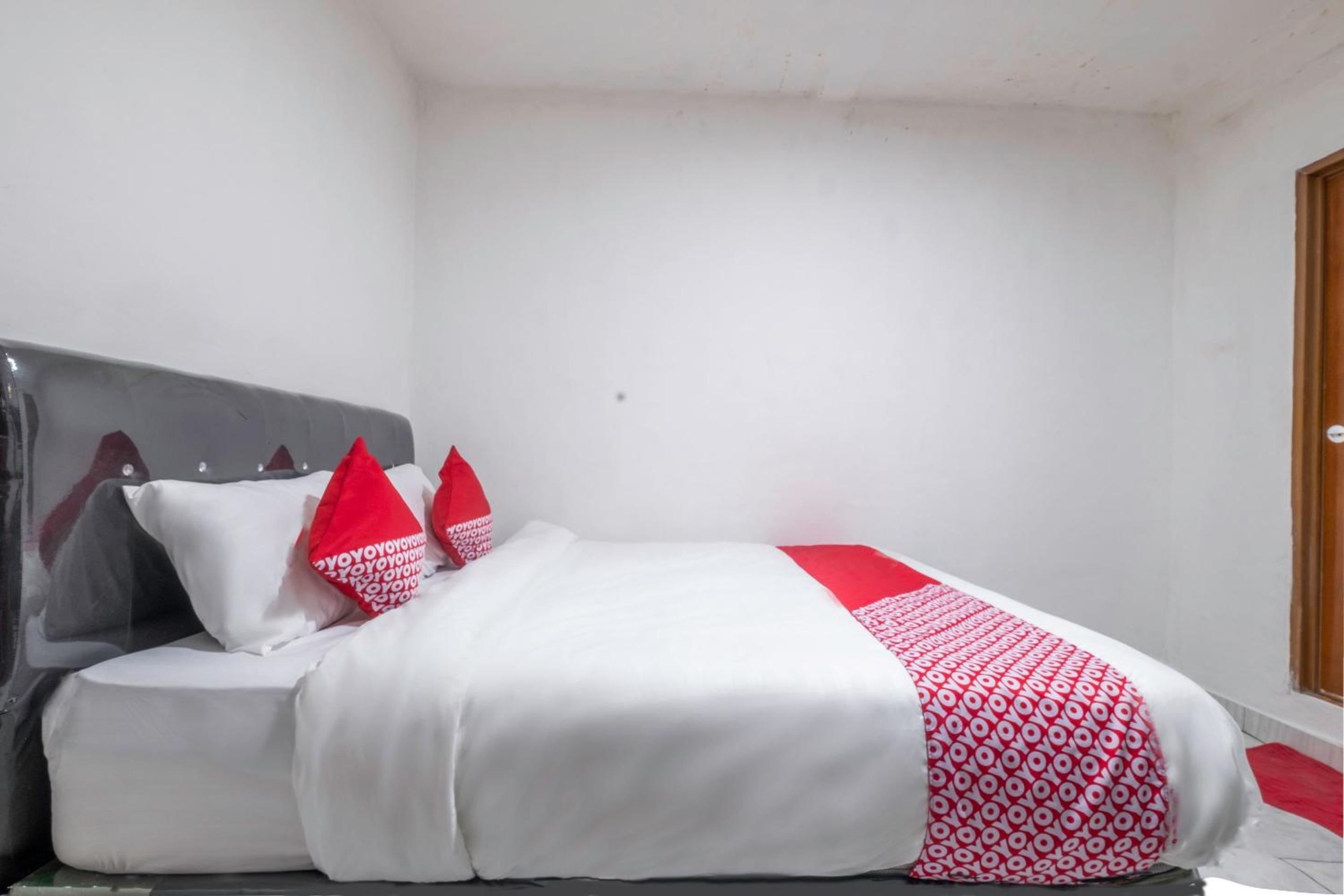 Standard Double Room photo 3