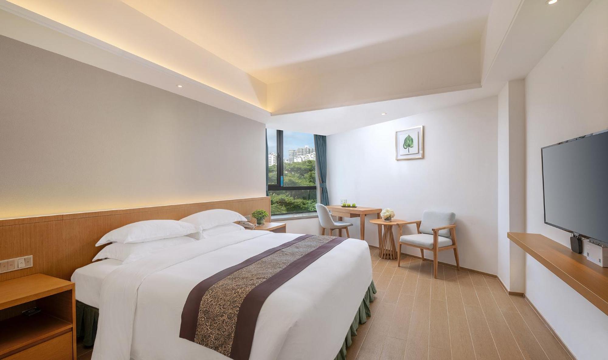  Elegant Garden View King Room photo 1