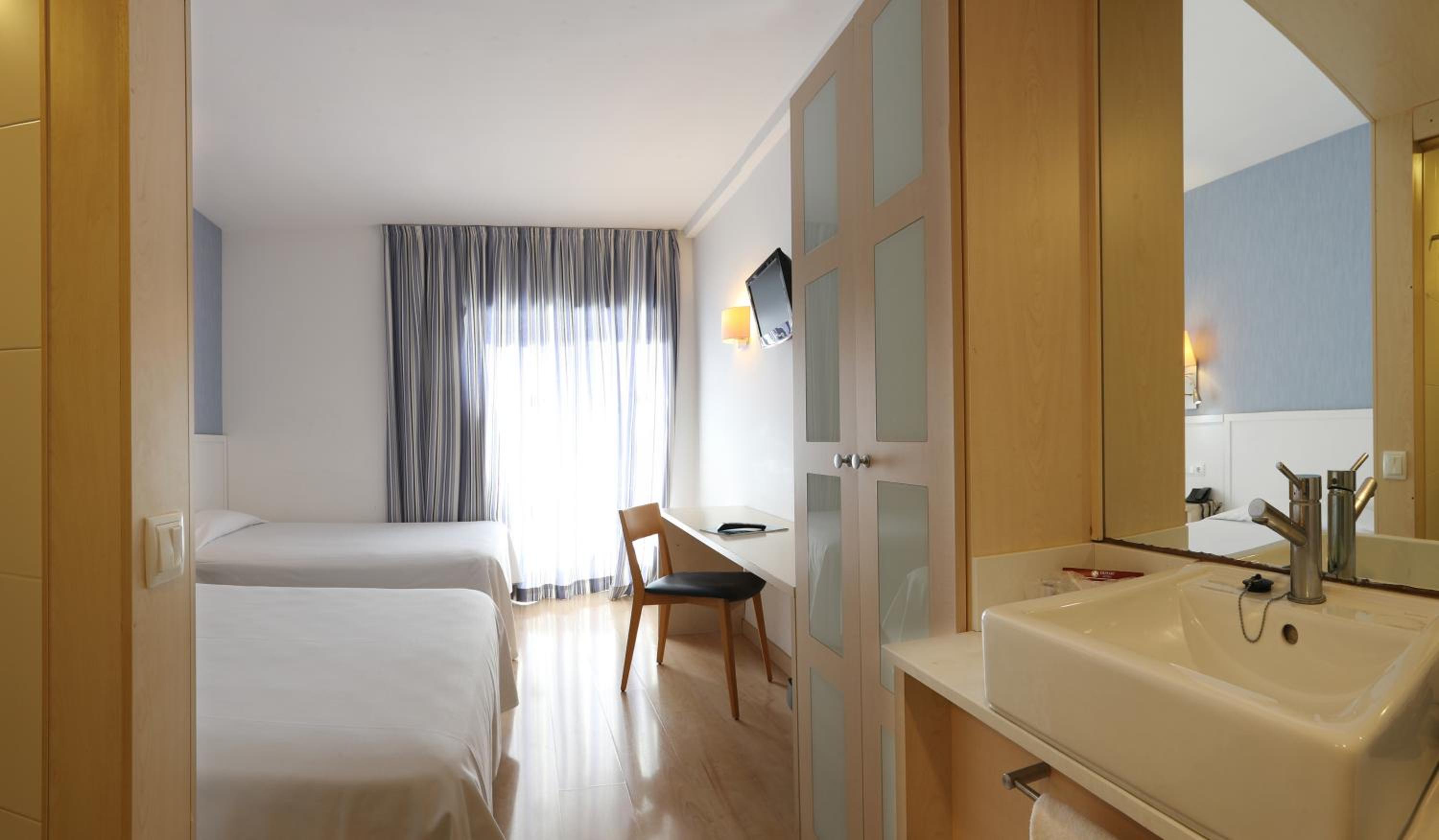 Standard Double or Twin Room with Balcony