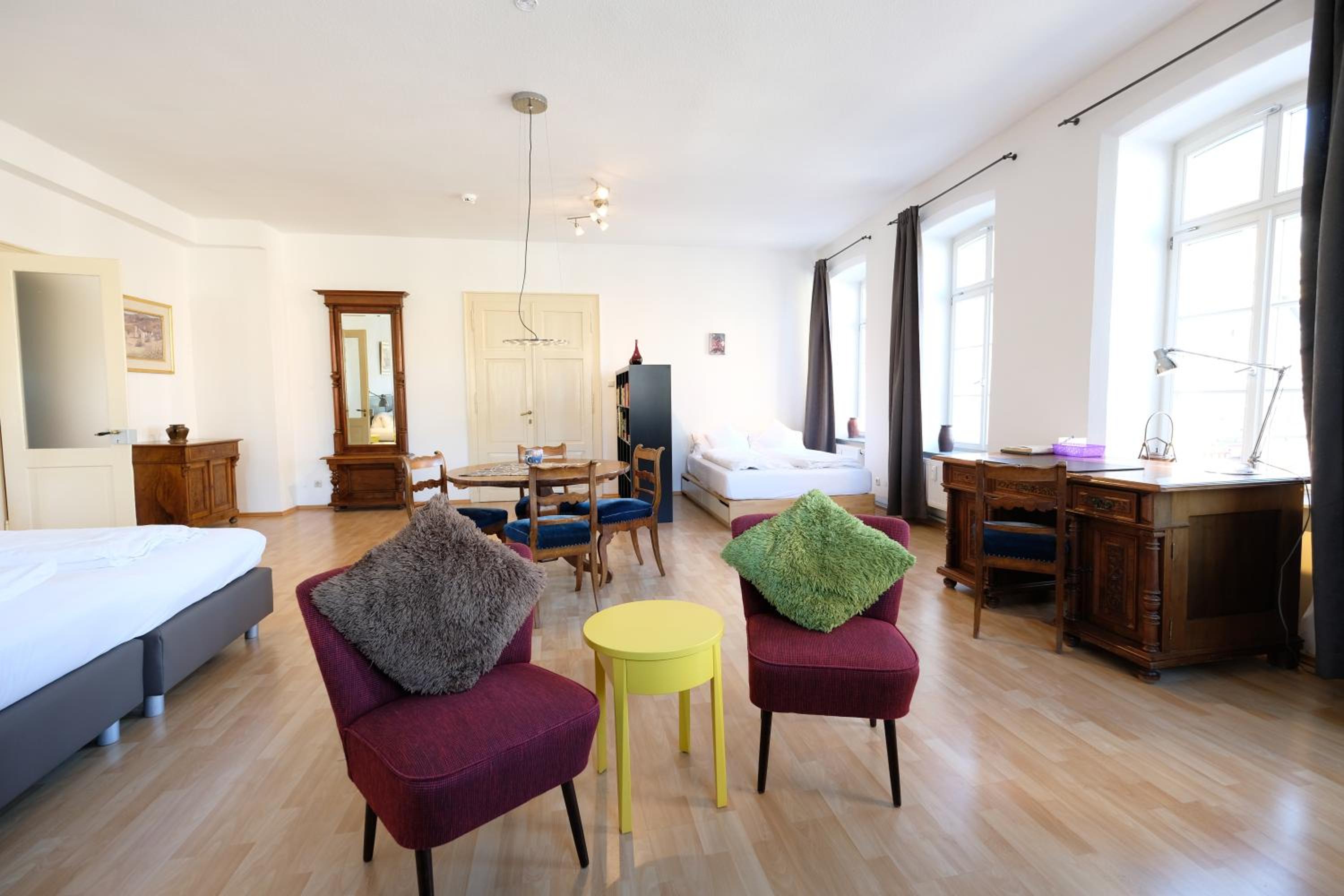 Superior One-Bedroom Apartment photo 3