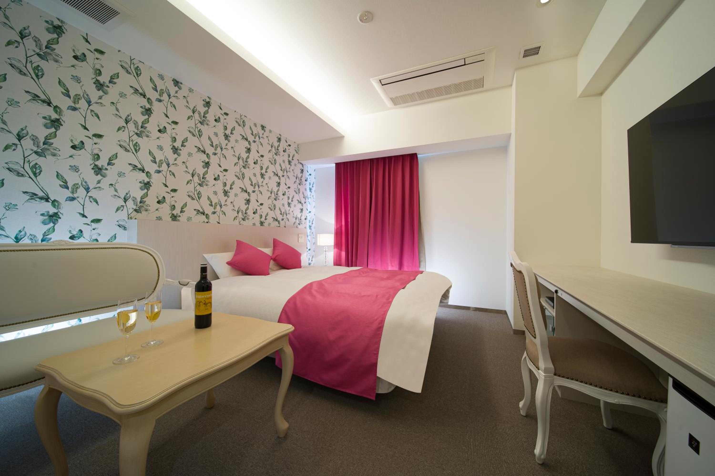 Queen Room