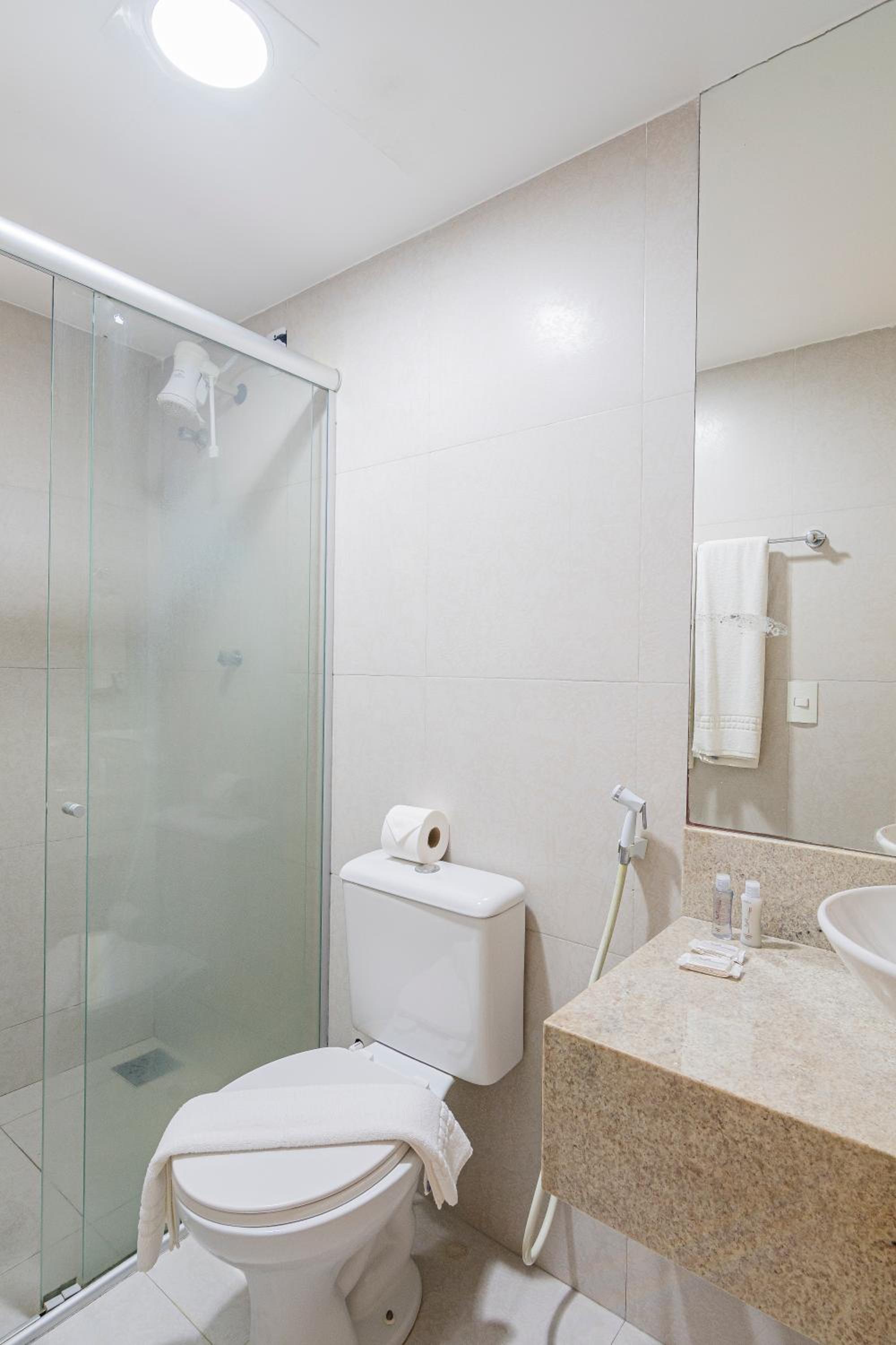 Standard Double Room - Photo 3