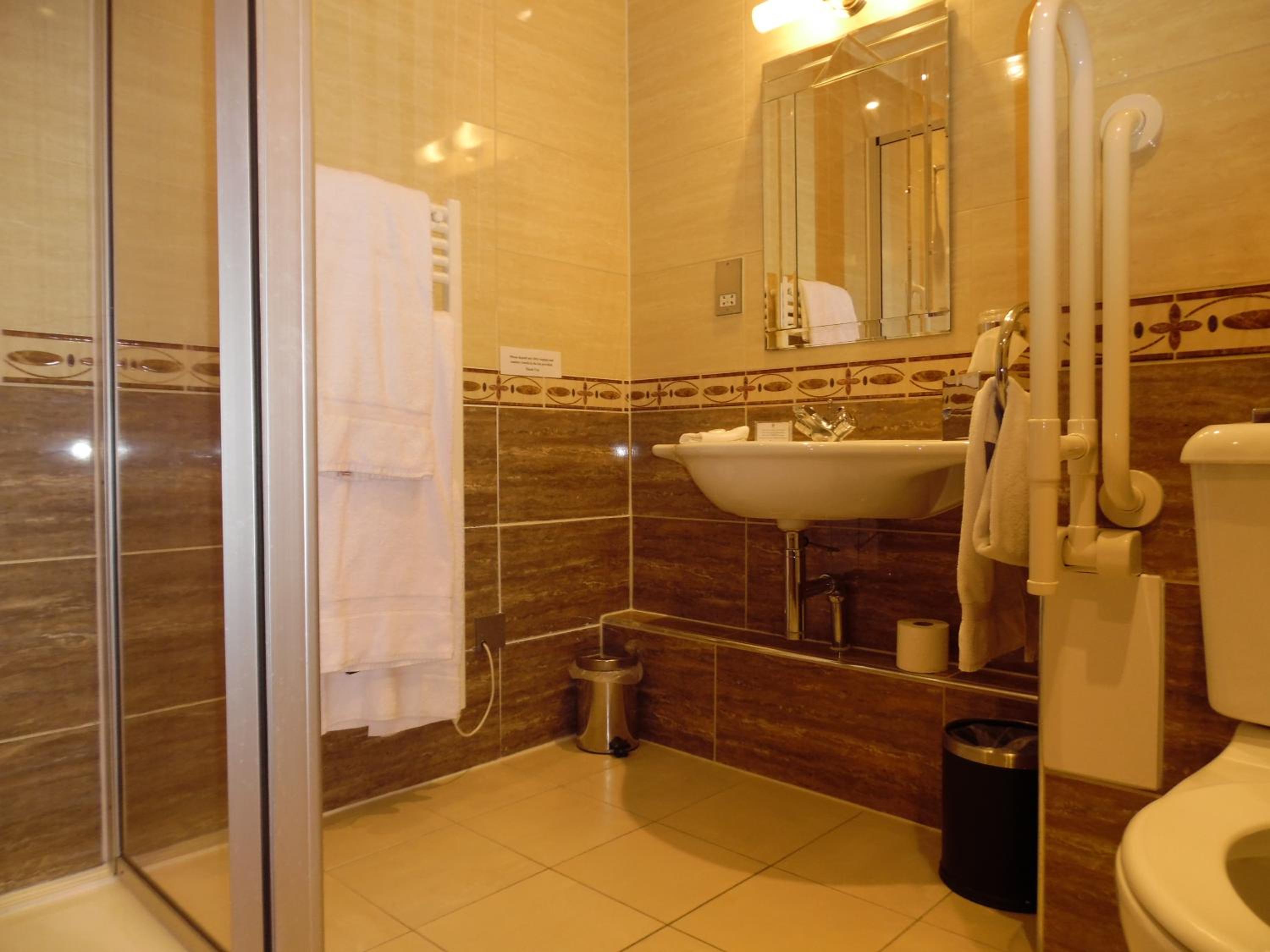 Small Double Room - Photo 4