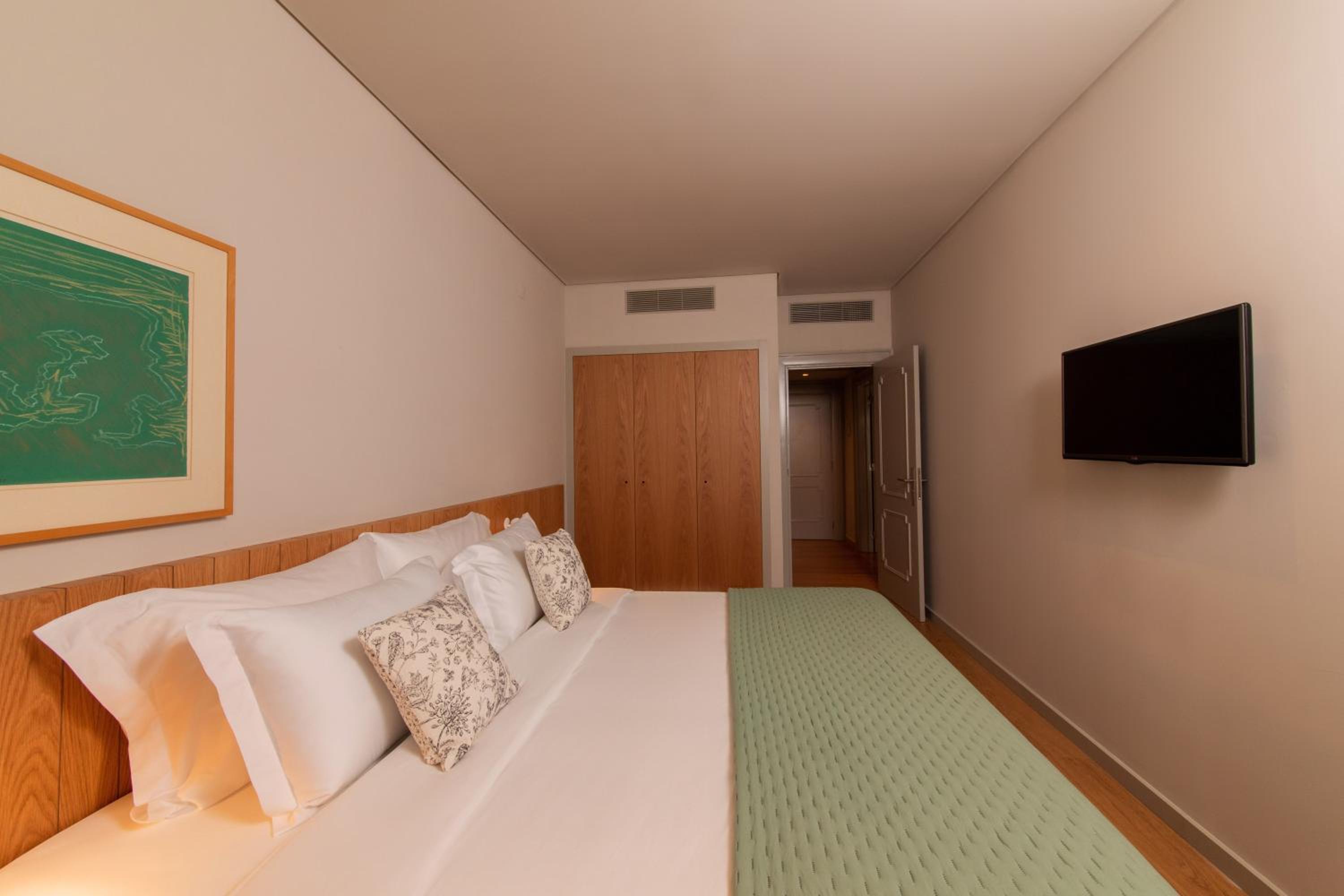 Suite - Photo 4