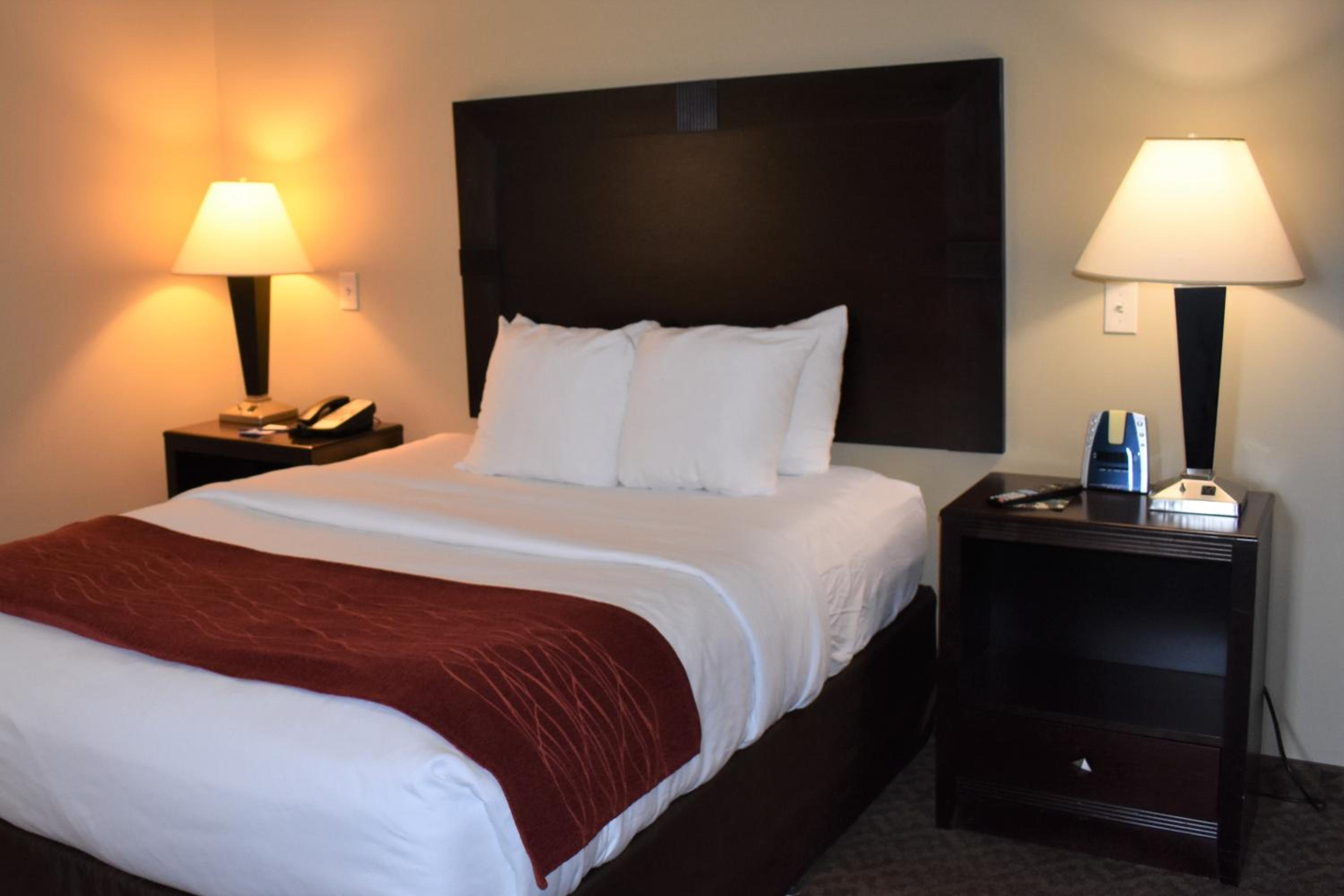 Quen Suite - Accessible/Non-Smoking - Photo 4