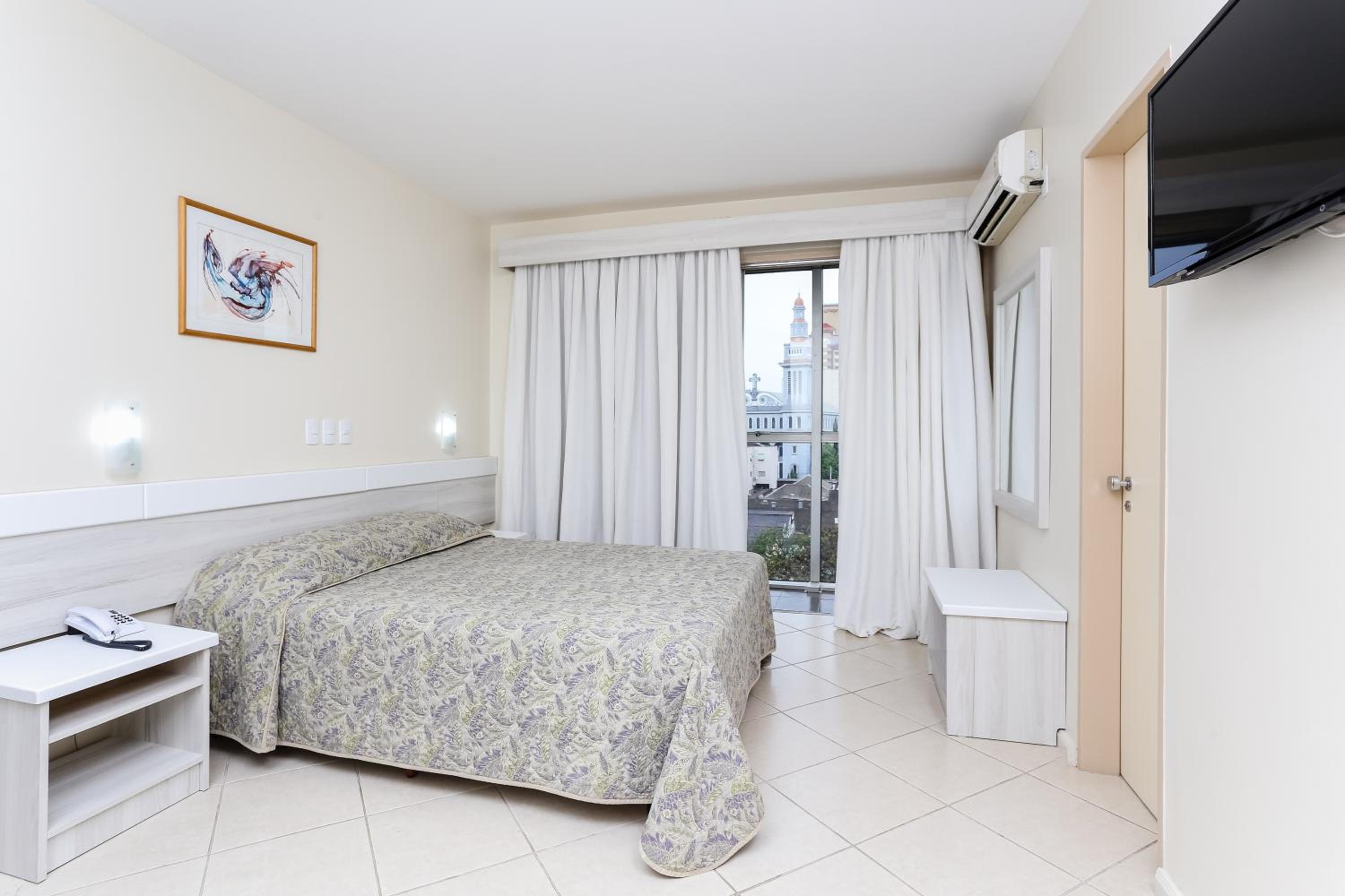 Standard Double Room photo 3