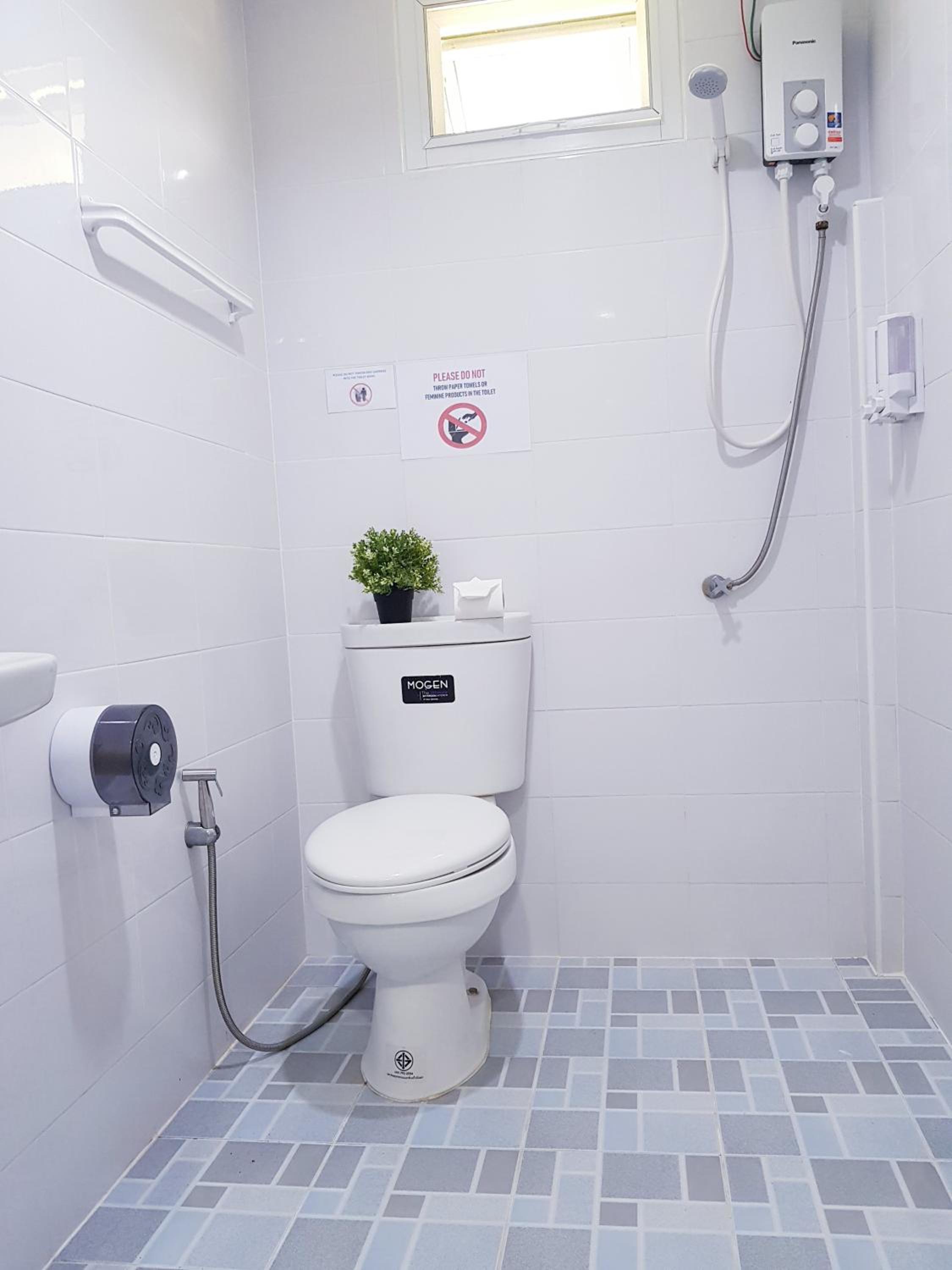 Double Room with Private Bathroom photo 3