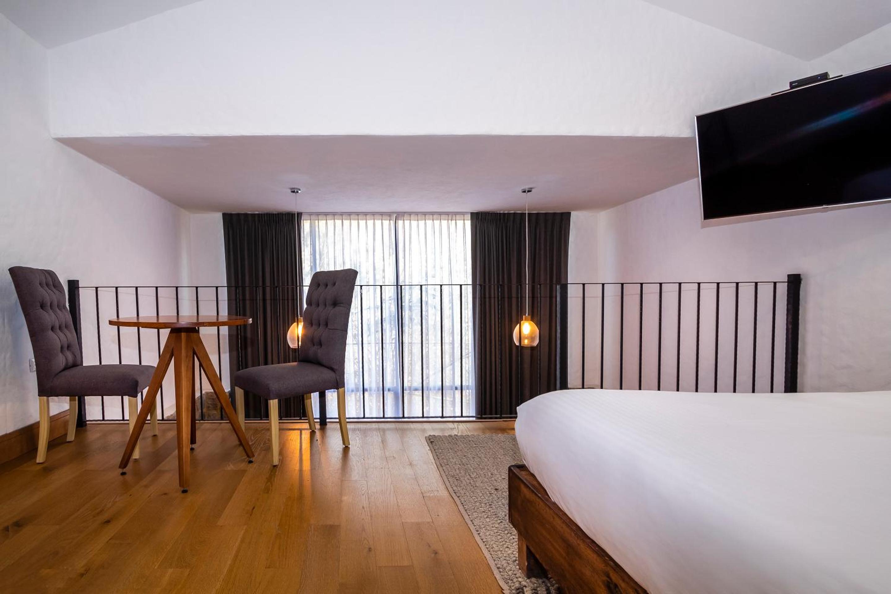 Junior Suite - Photo 12