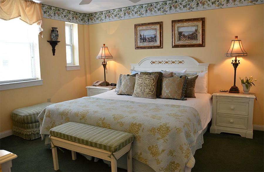 Two-Bedroom Suite