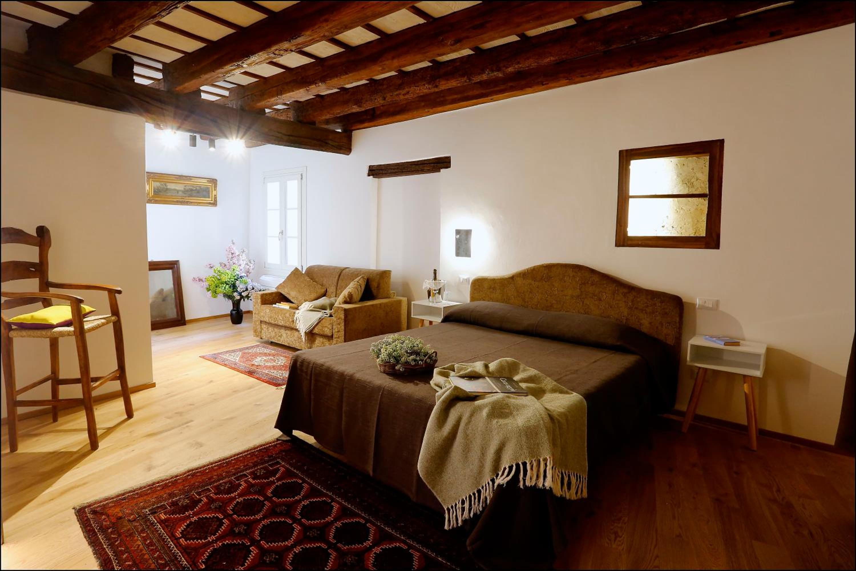 Superior Triple Room - Photo 3