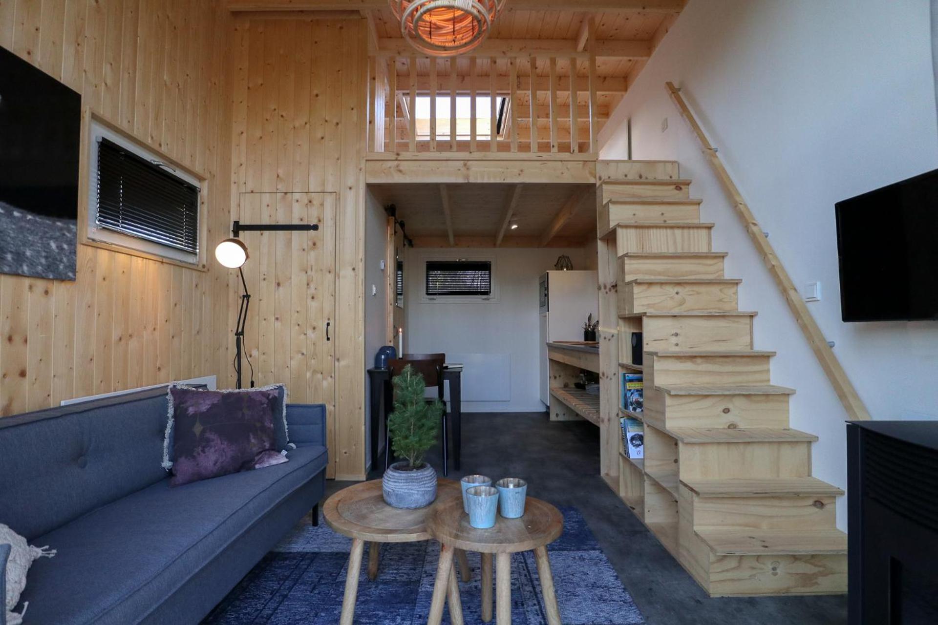 Tiny House 2