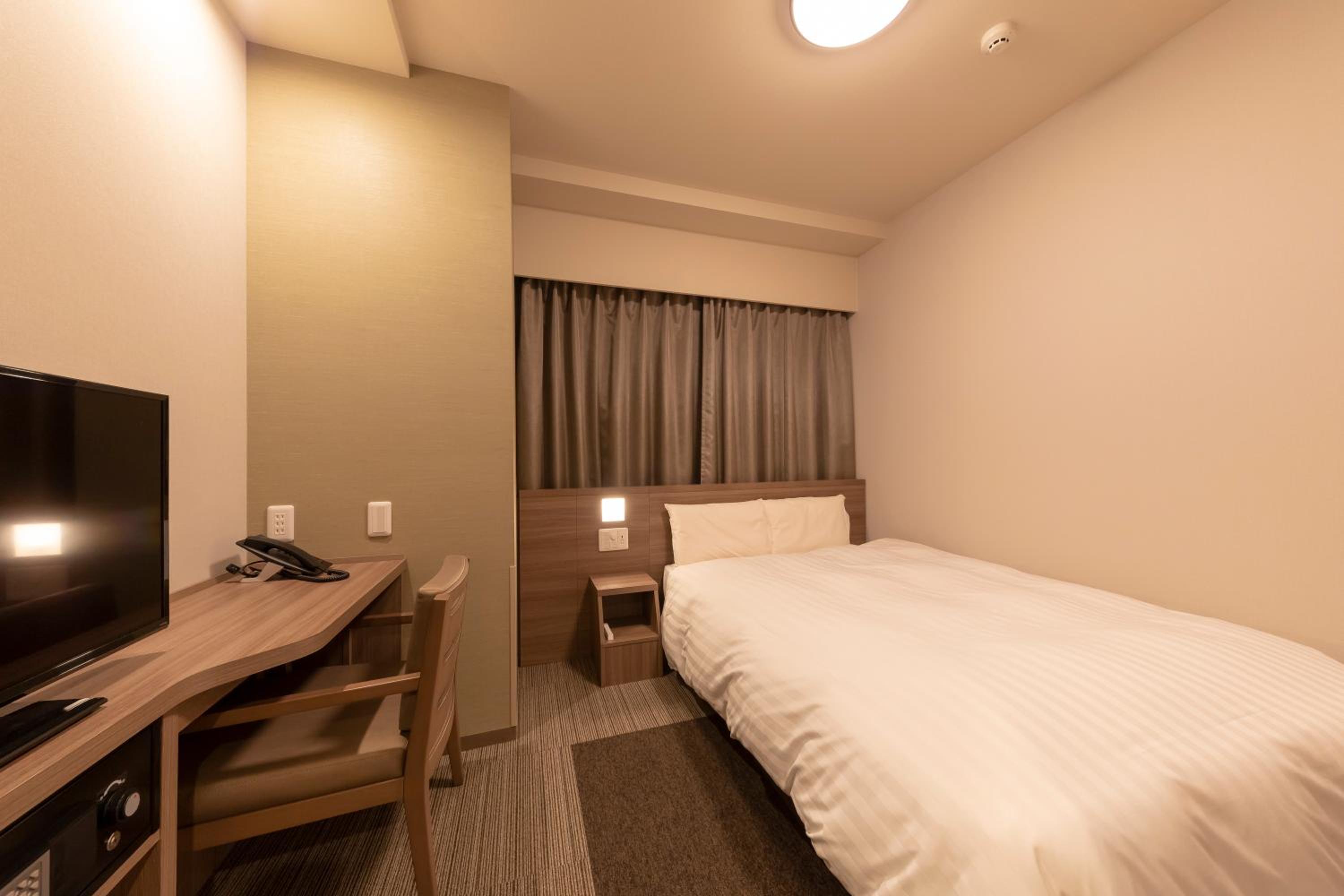 Standard Double Room - Non-Smoking - Photo 1