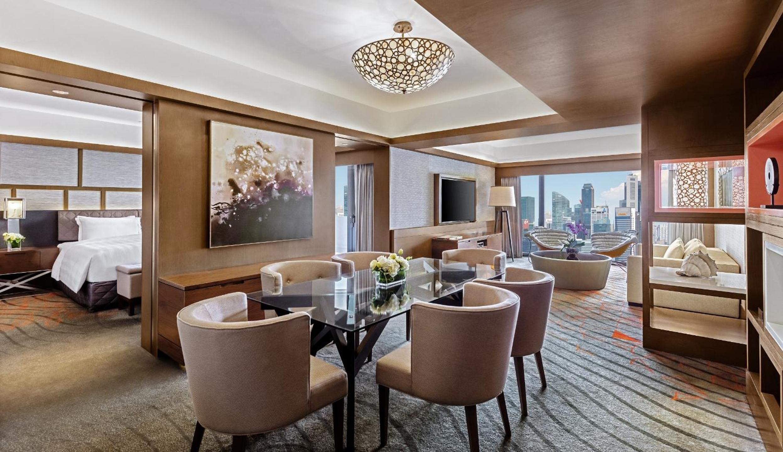 Panoramic Suite, Marina Bay View, Lounge Access, High Floor