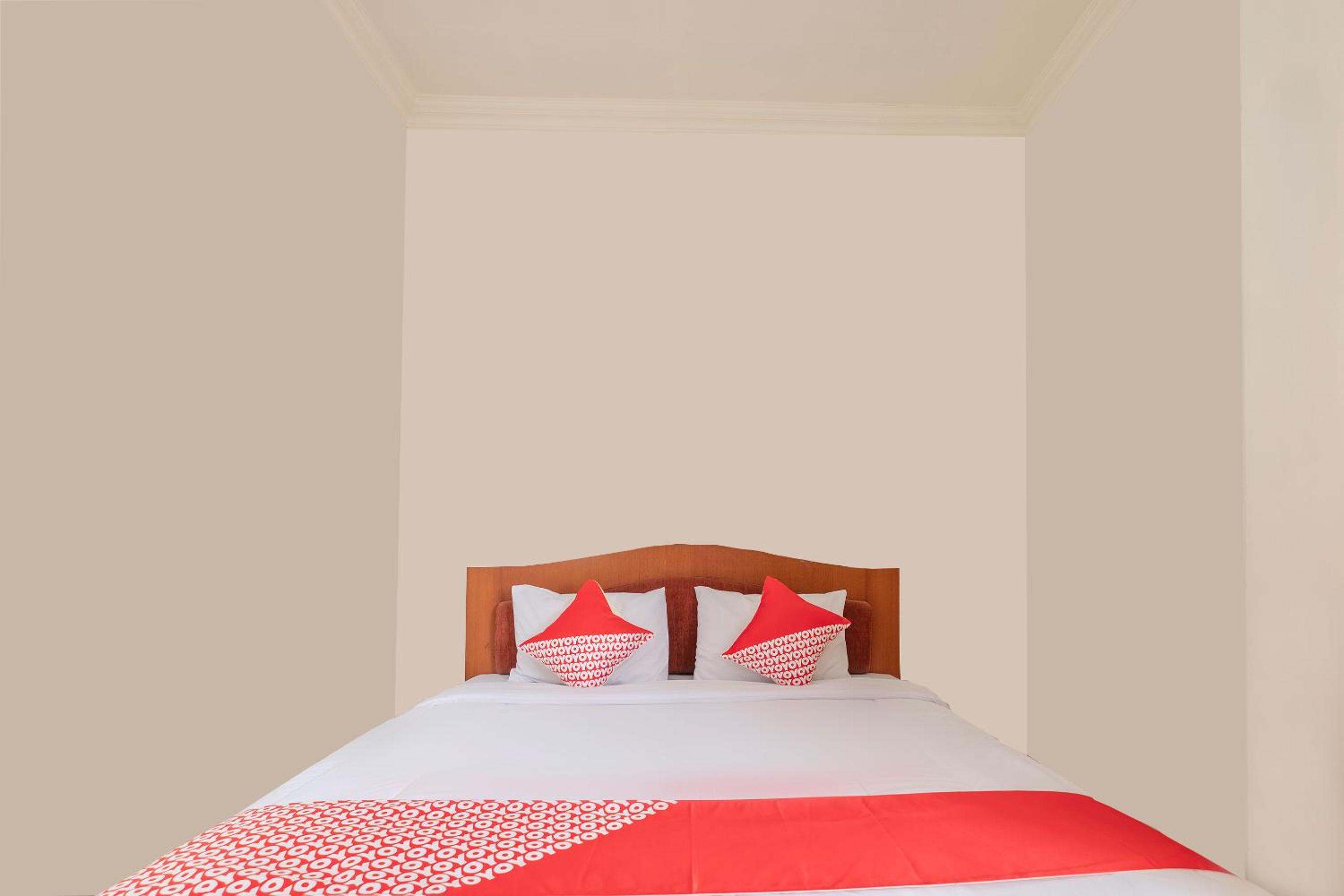 Standard Double Room - Photo 5