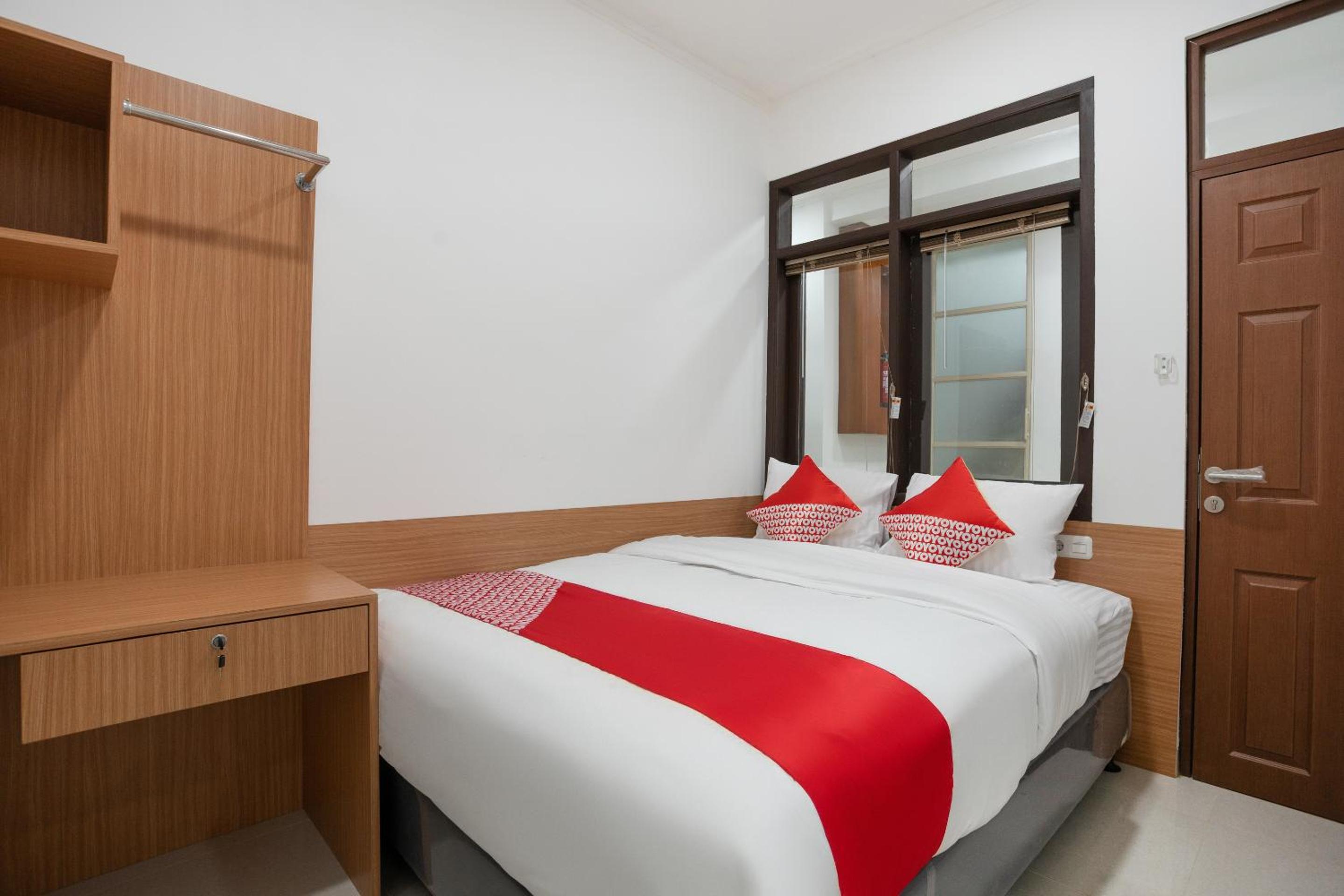 Standard Double Room - Photo 1