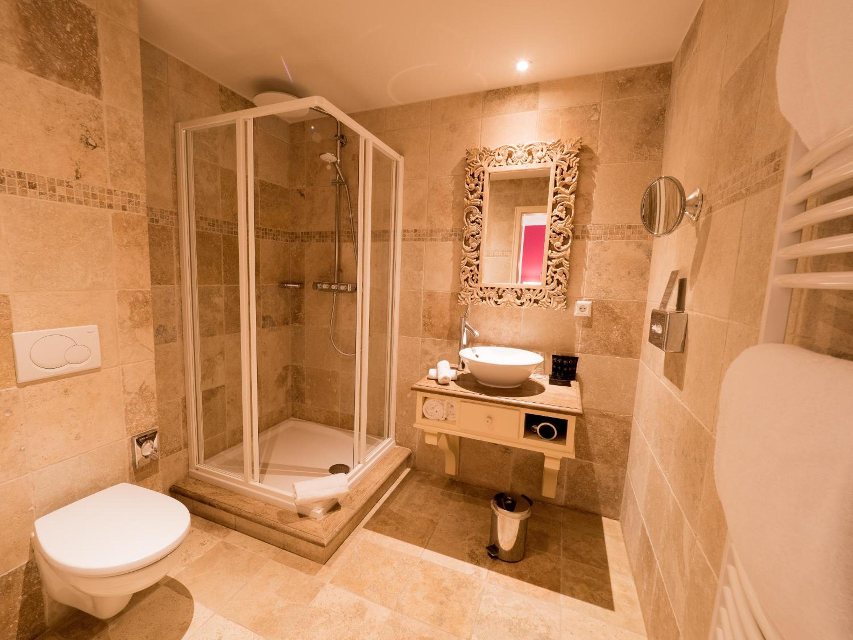 Double Room - Photo 2