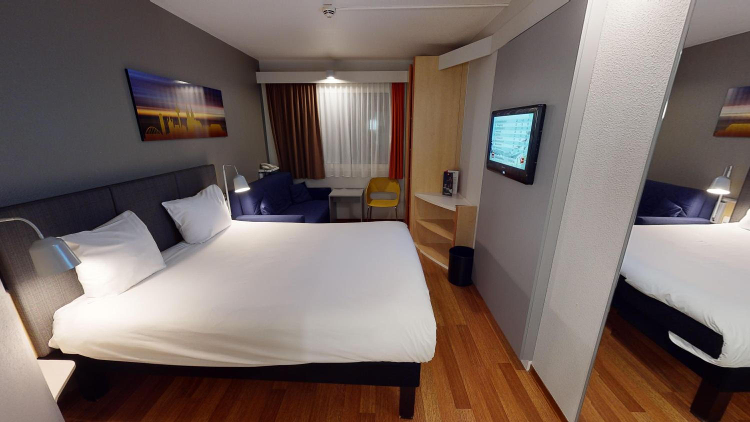 Standard Double Room - Photo 1