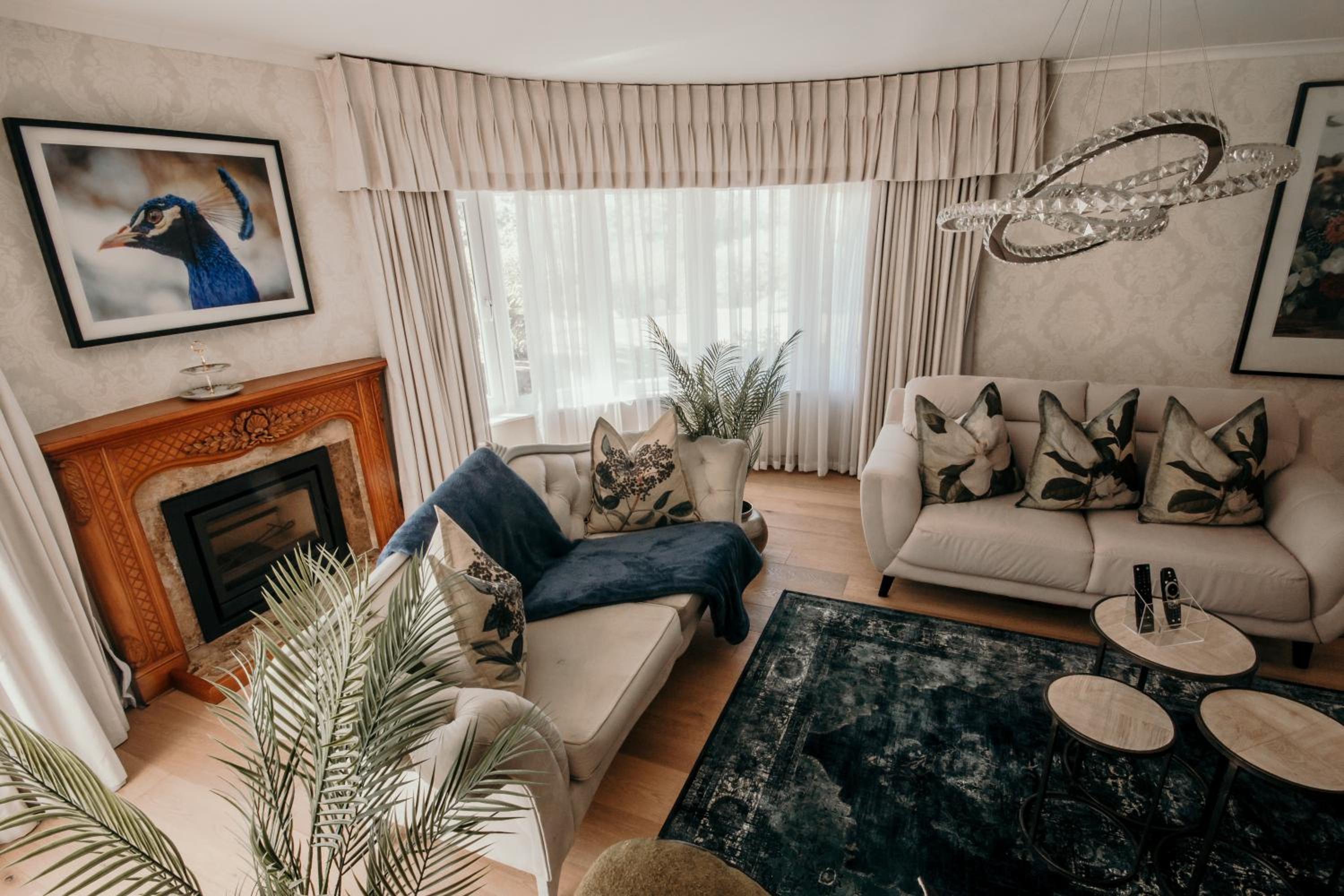 Three-Bedroom Villa - Photo 9