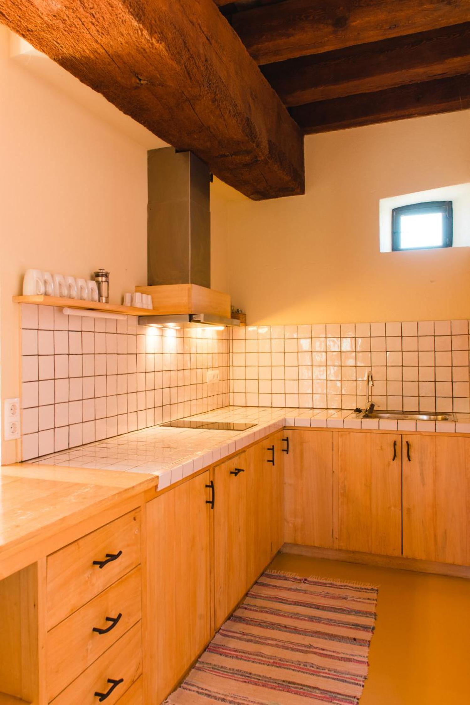 Studio Apartment photo 2