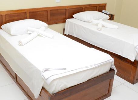 Standard Triple Room - Photo 2