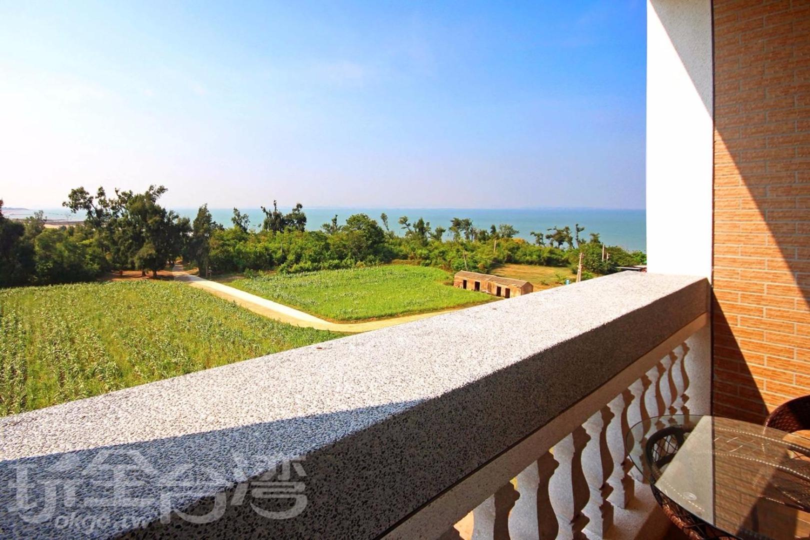 Quadruple Room with Balcony photo 2