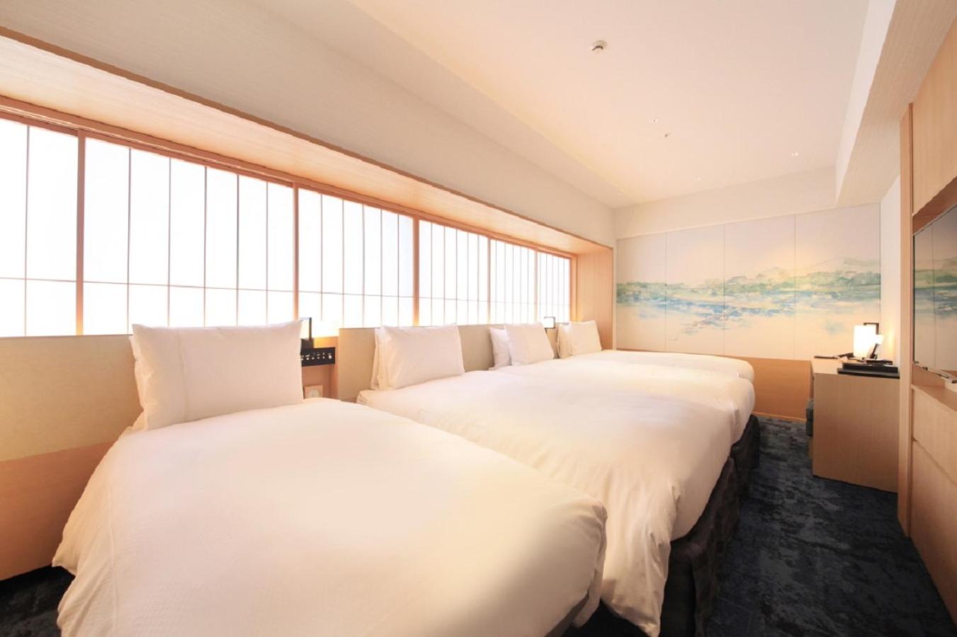Premier Twin Room (4 adults) photo 1