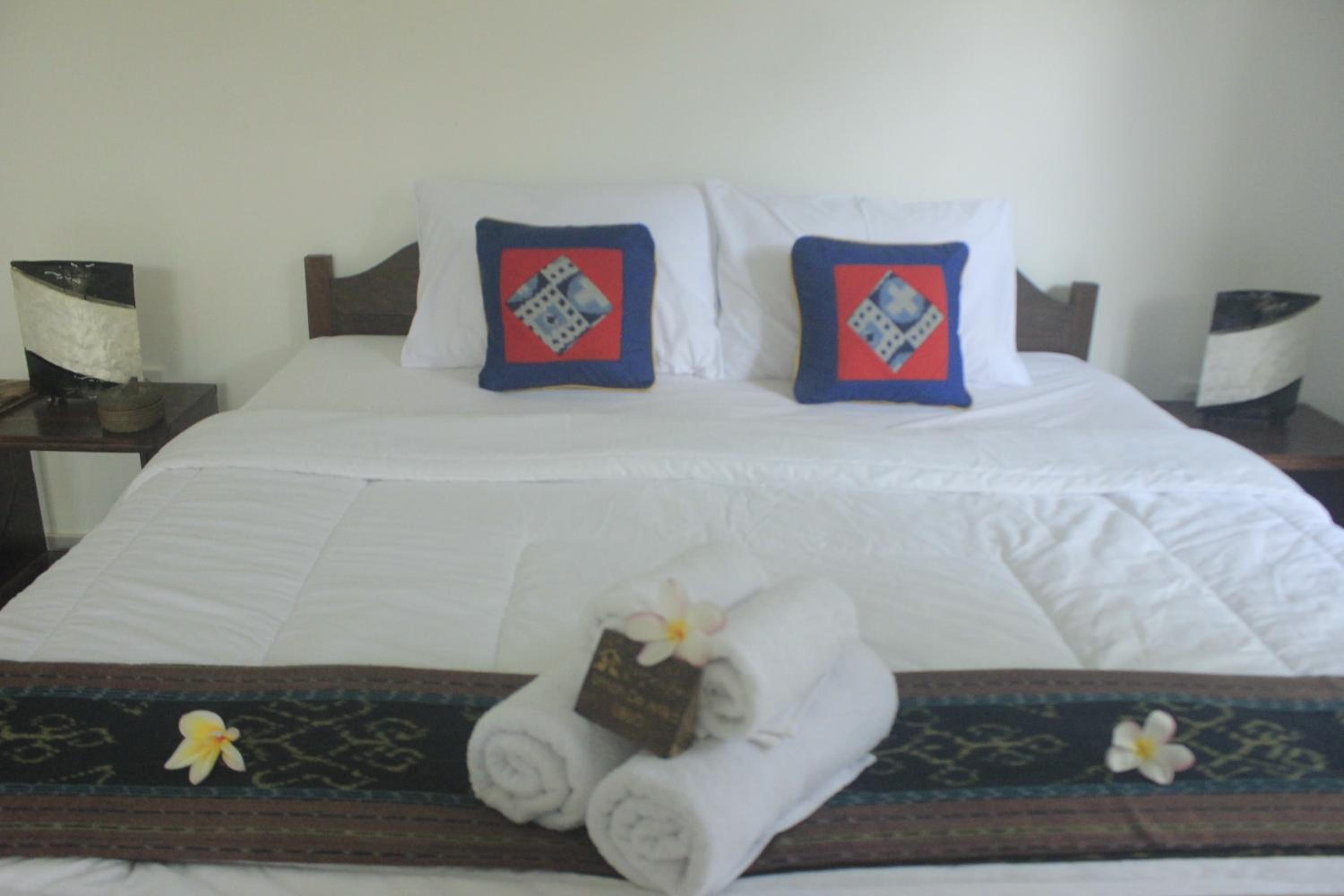Standard Double Room - Photo 8