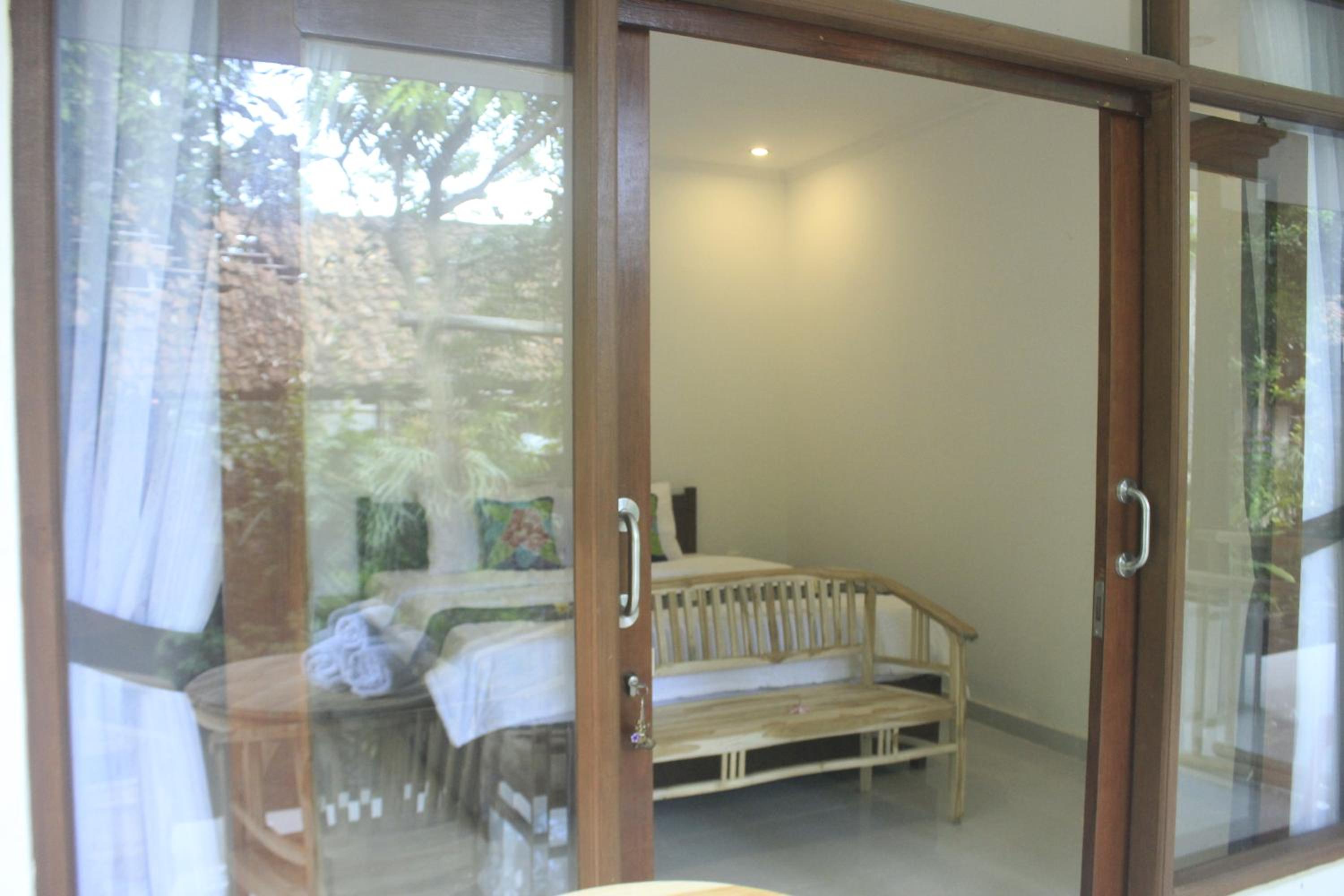 Standard Double Room - Photo 14