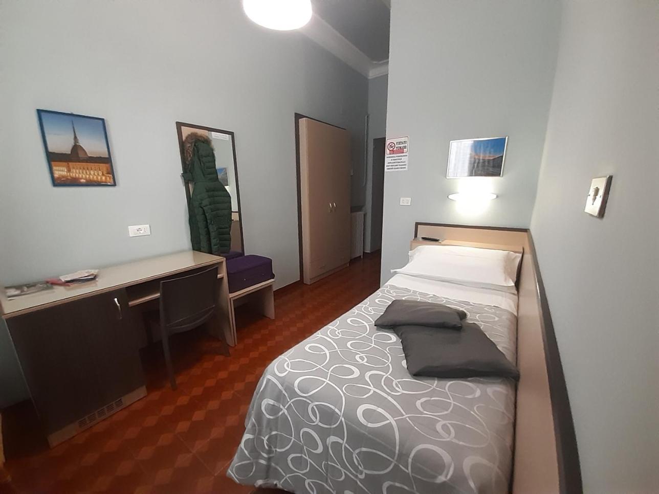 Single Room with Private Bathroom
