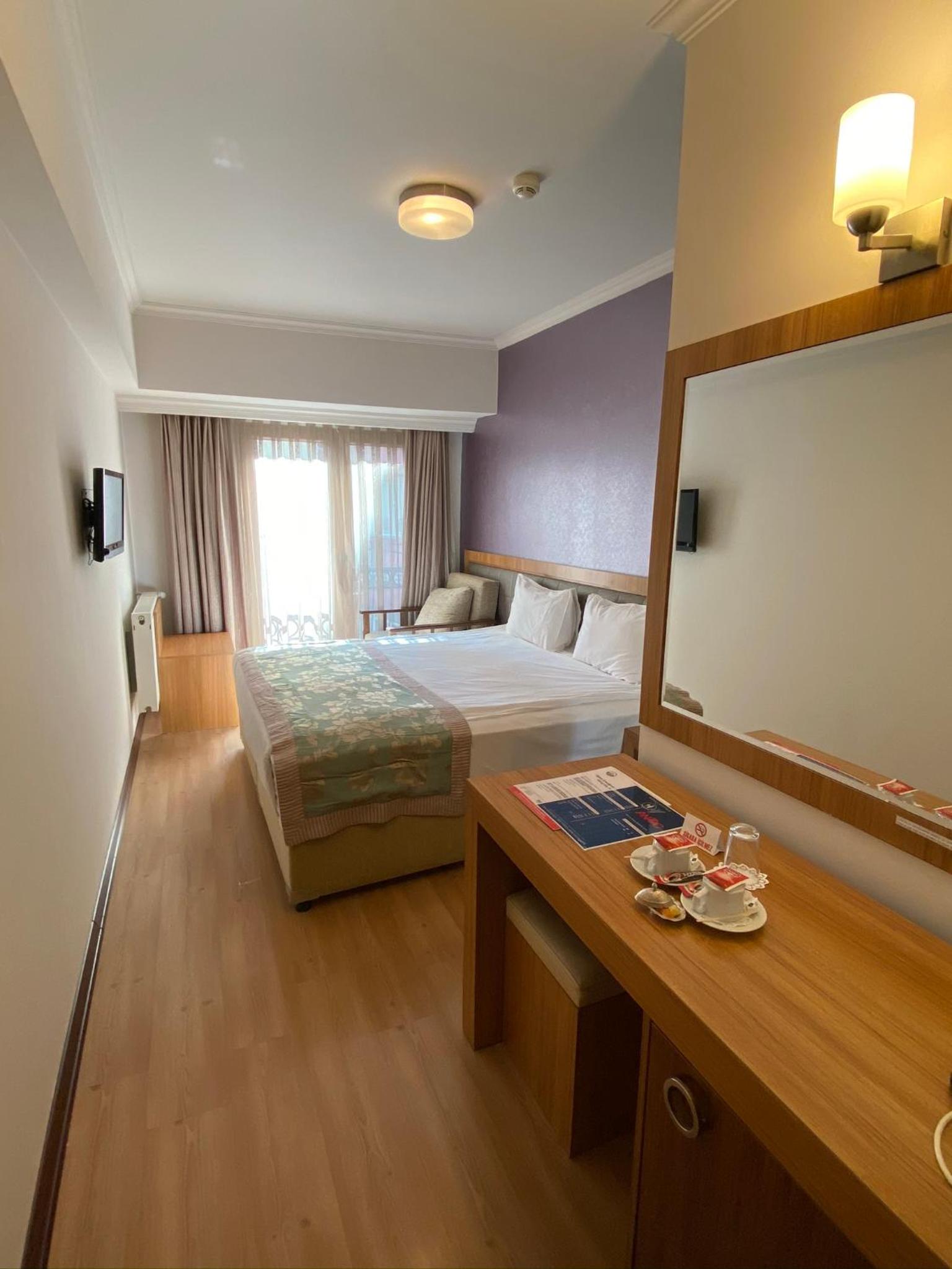 Standard Double Room - Photo 1