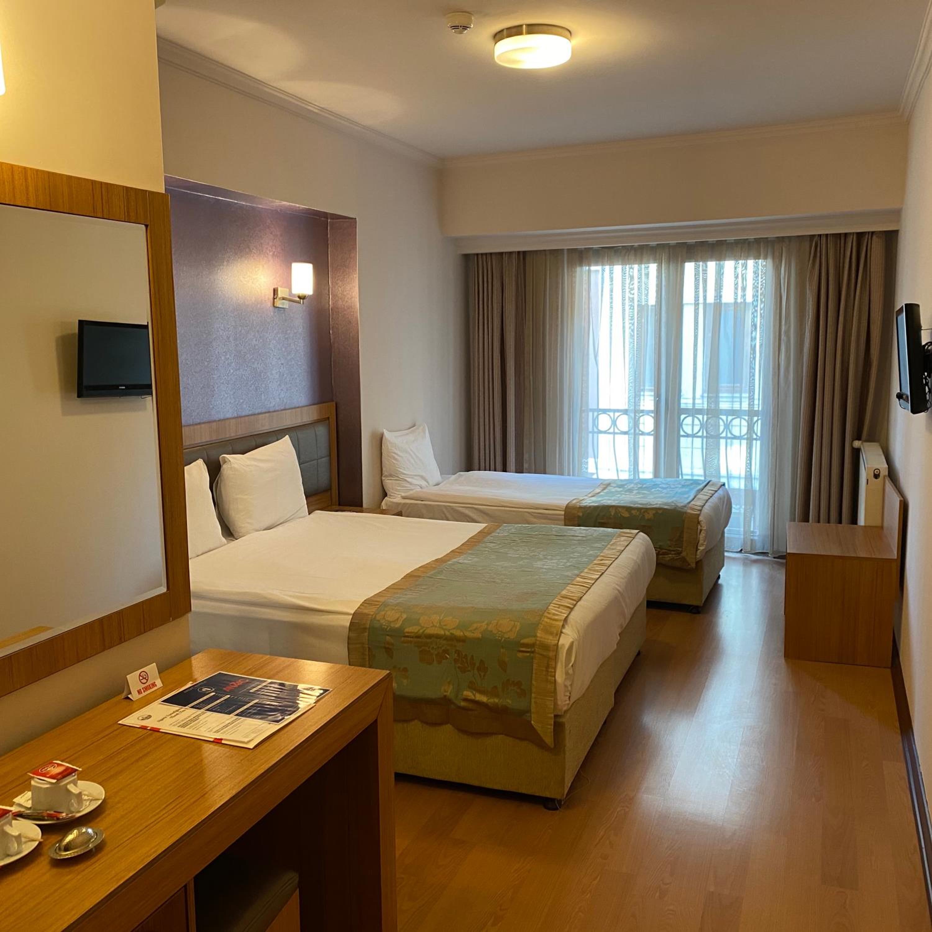 Superior Triple Room - Photo 6