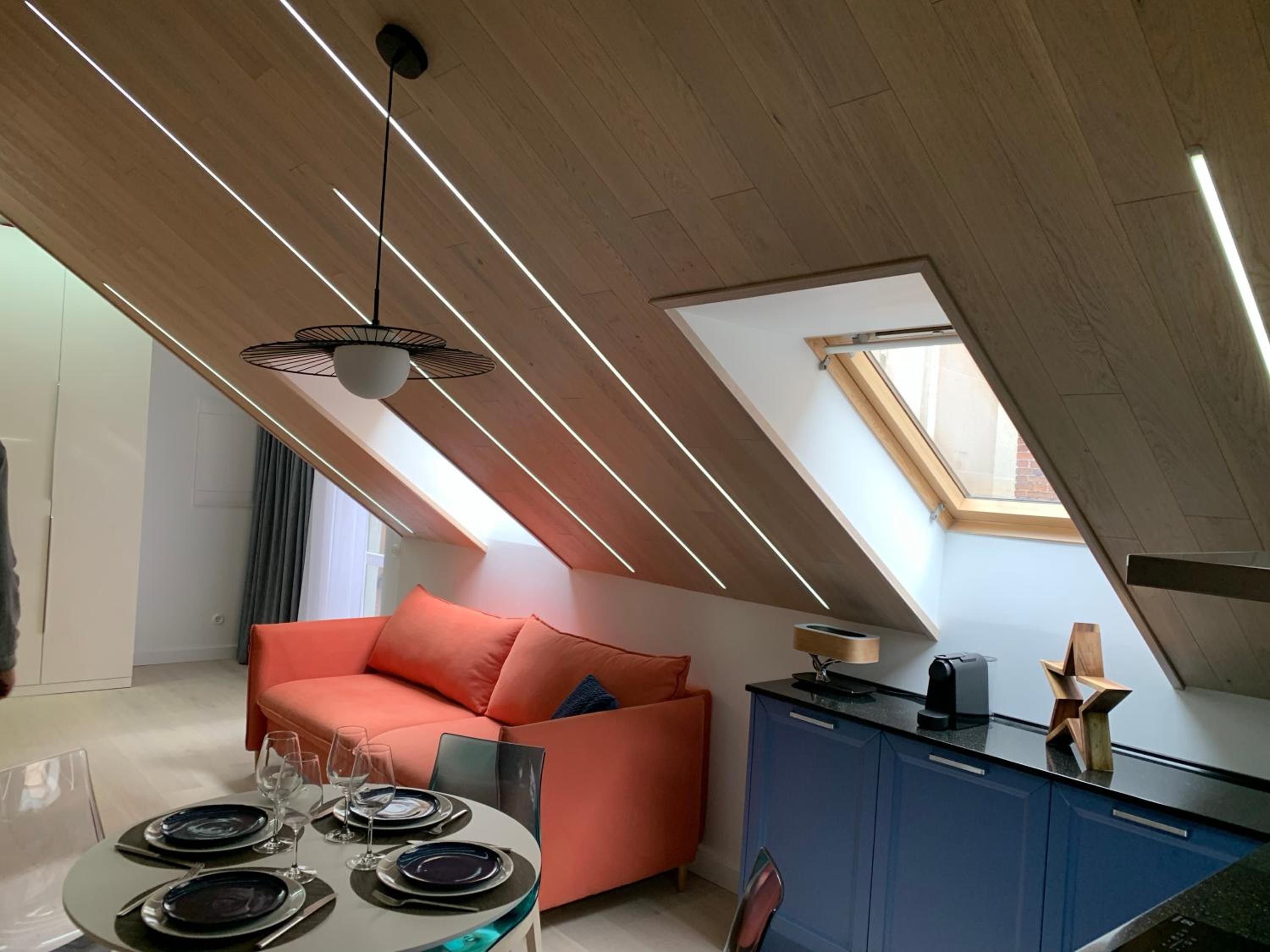 Apartment with Terrace - Photo 1