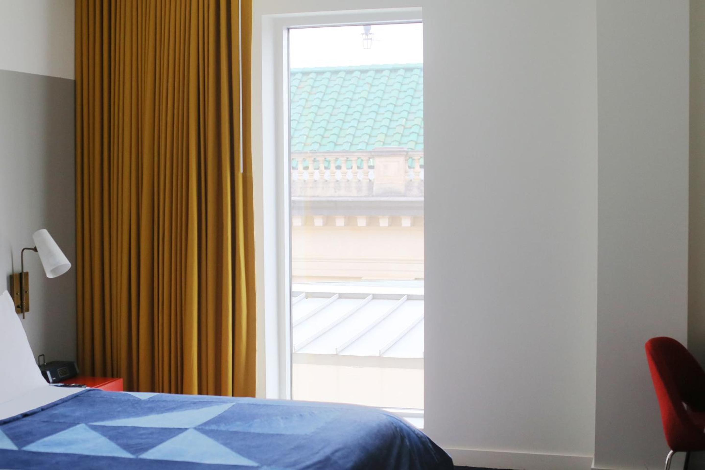Deluxe Double Room with Two Double Beds photo 3