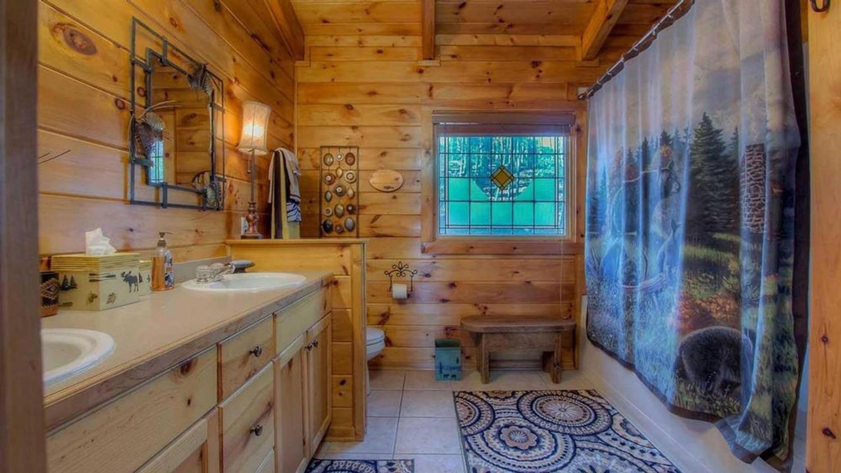 Four-Bedroom Vacation Home photo 3