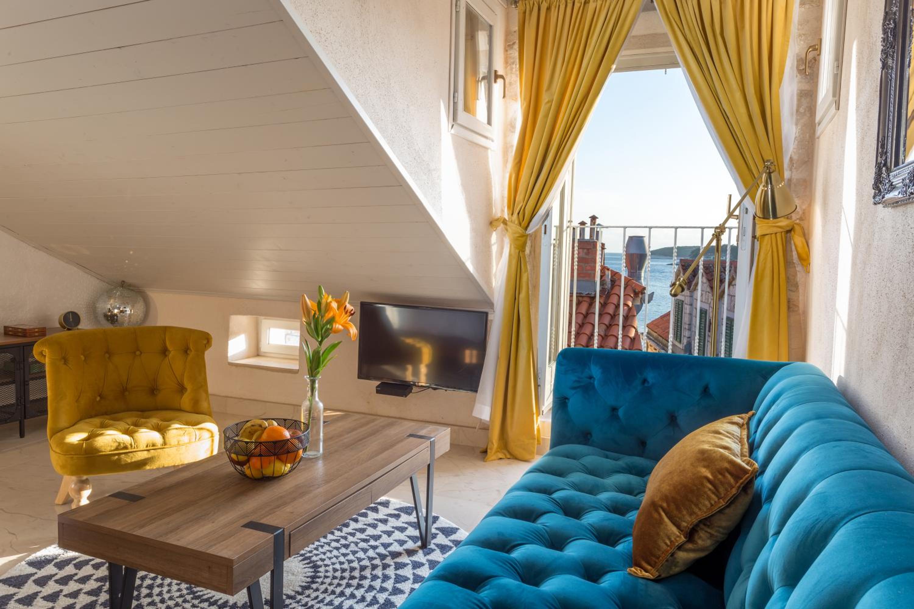 Penthouse Apartment photo 2