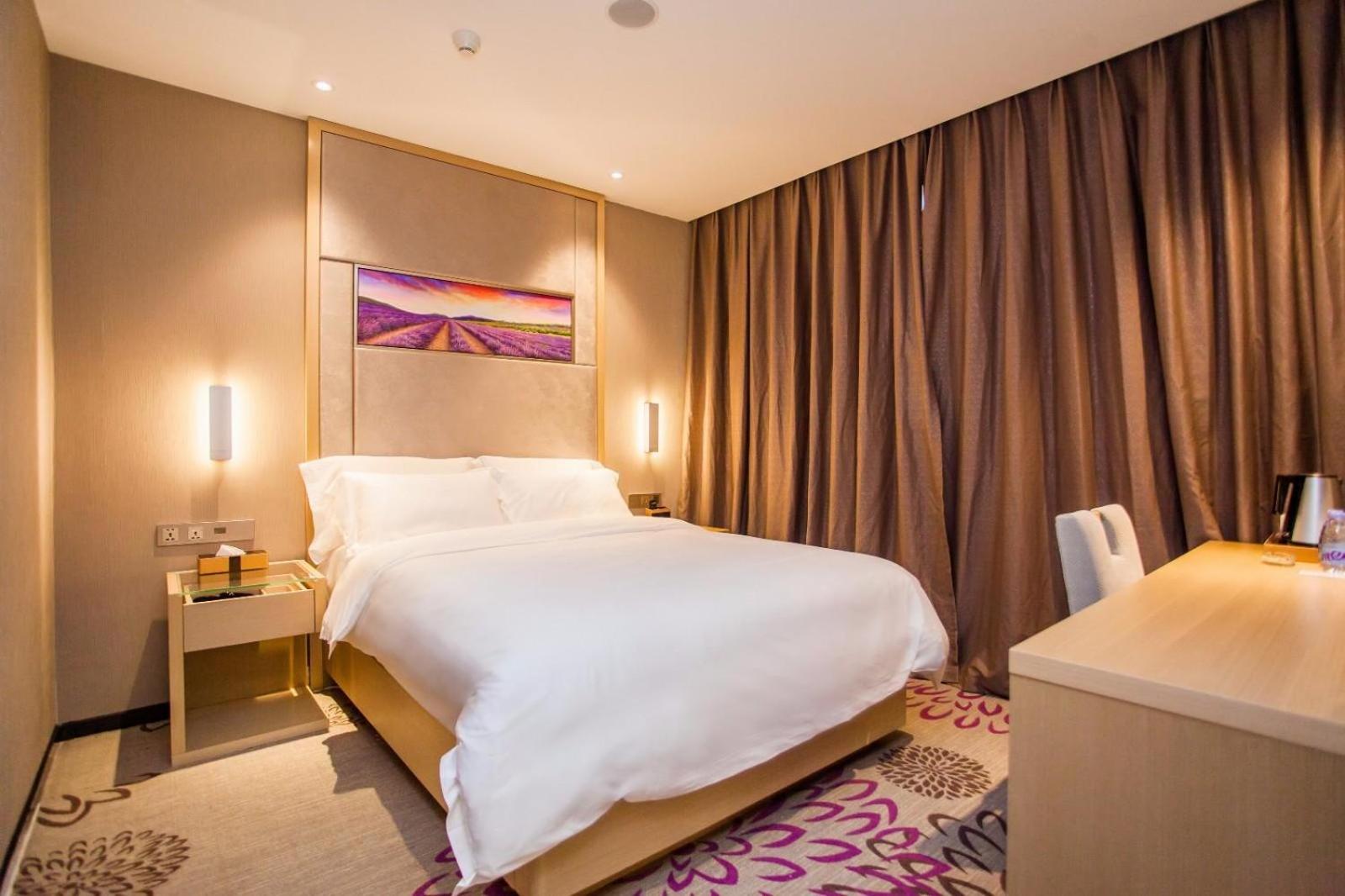 Elegant Double Room photo 2
