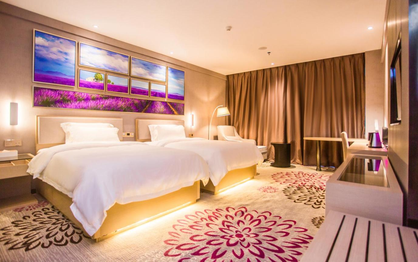 Double Room with Garden View photo 2