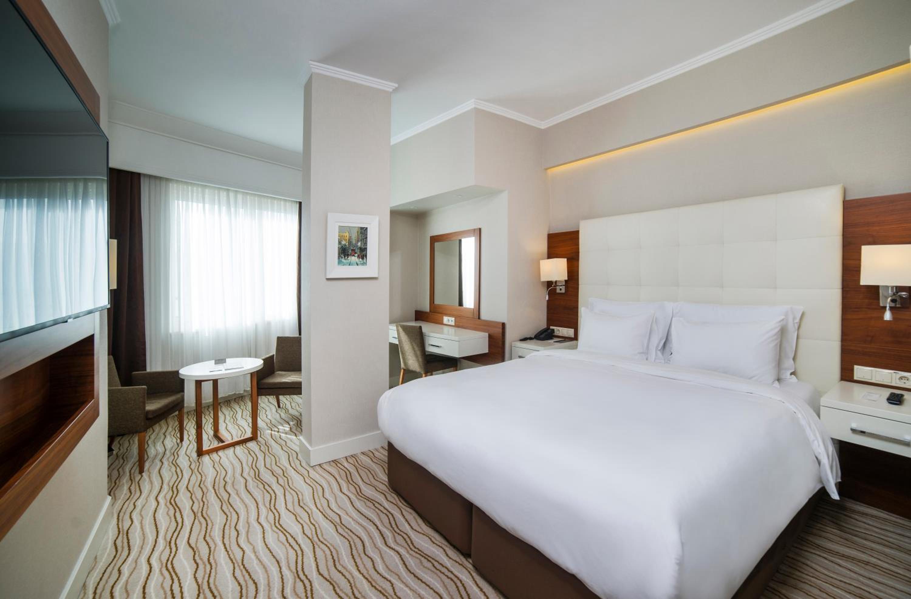 Superior Room with Sea View - Non-Smoking photo 1