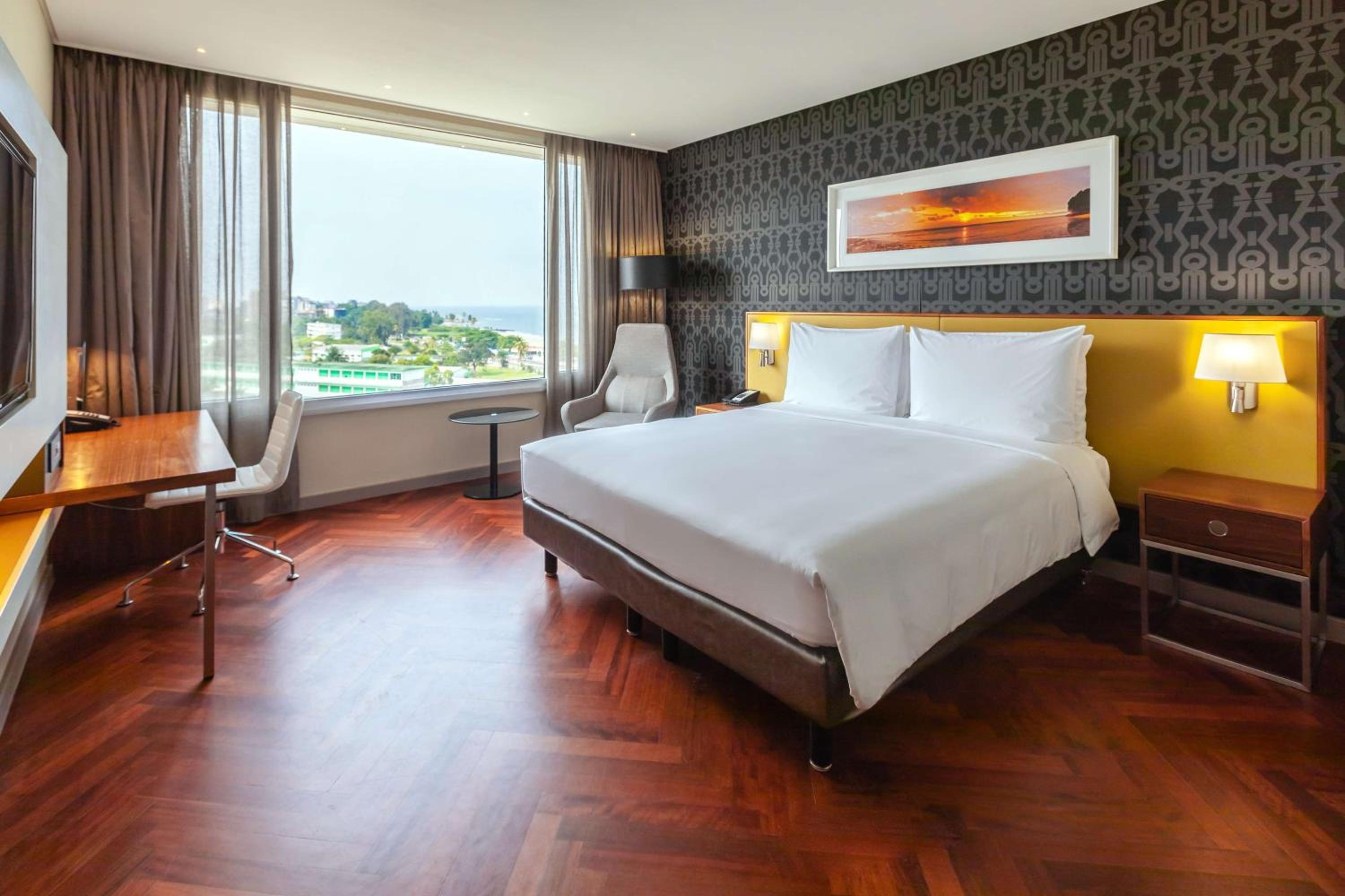 Executive Room - Sea View with Lounge Access  - Photo 3