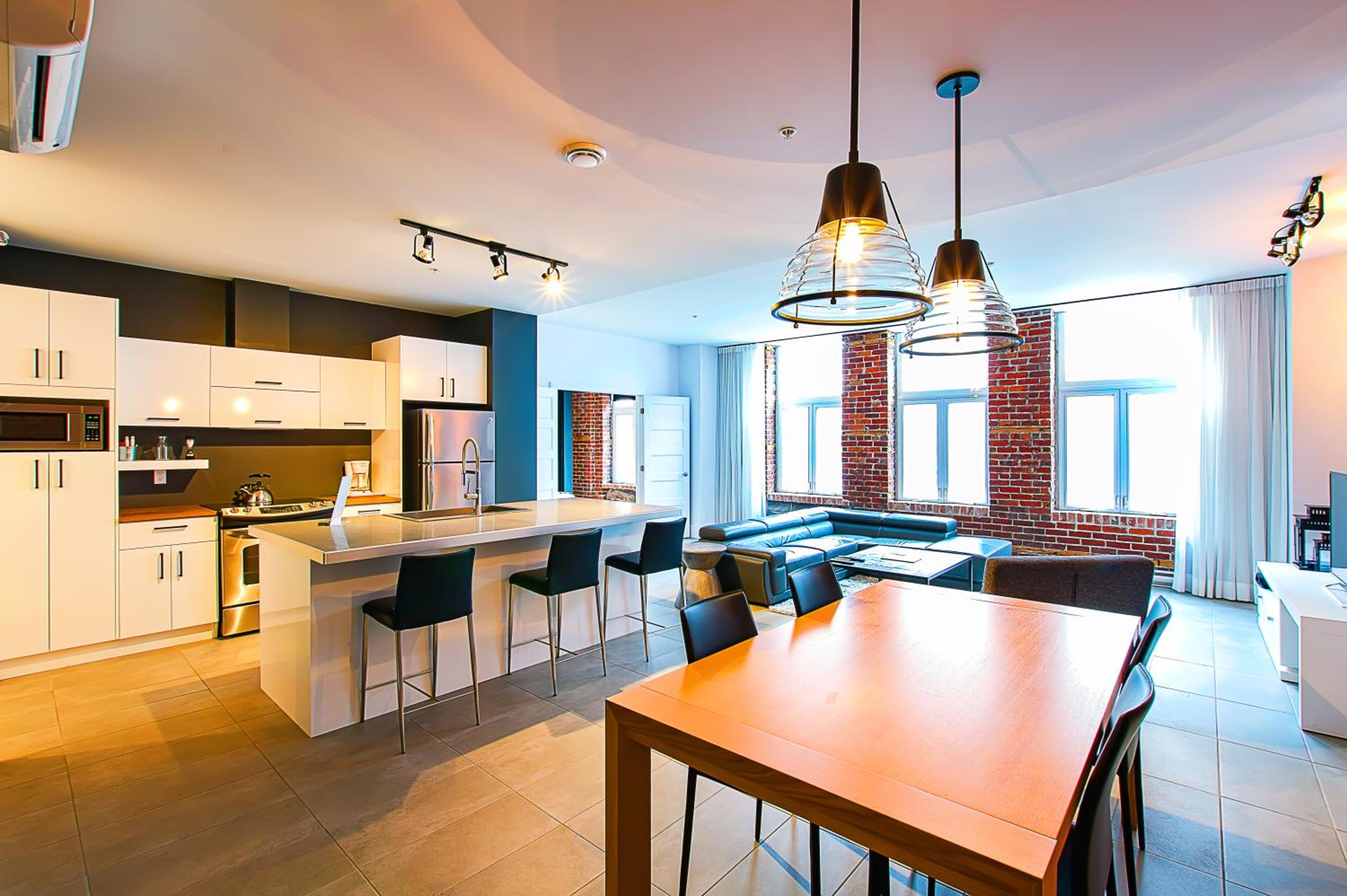 Two-Bedroom Apartment 101 thumbnail 5