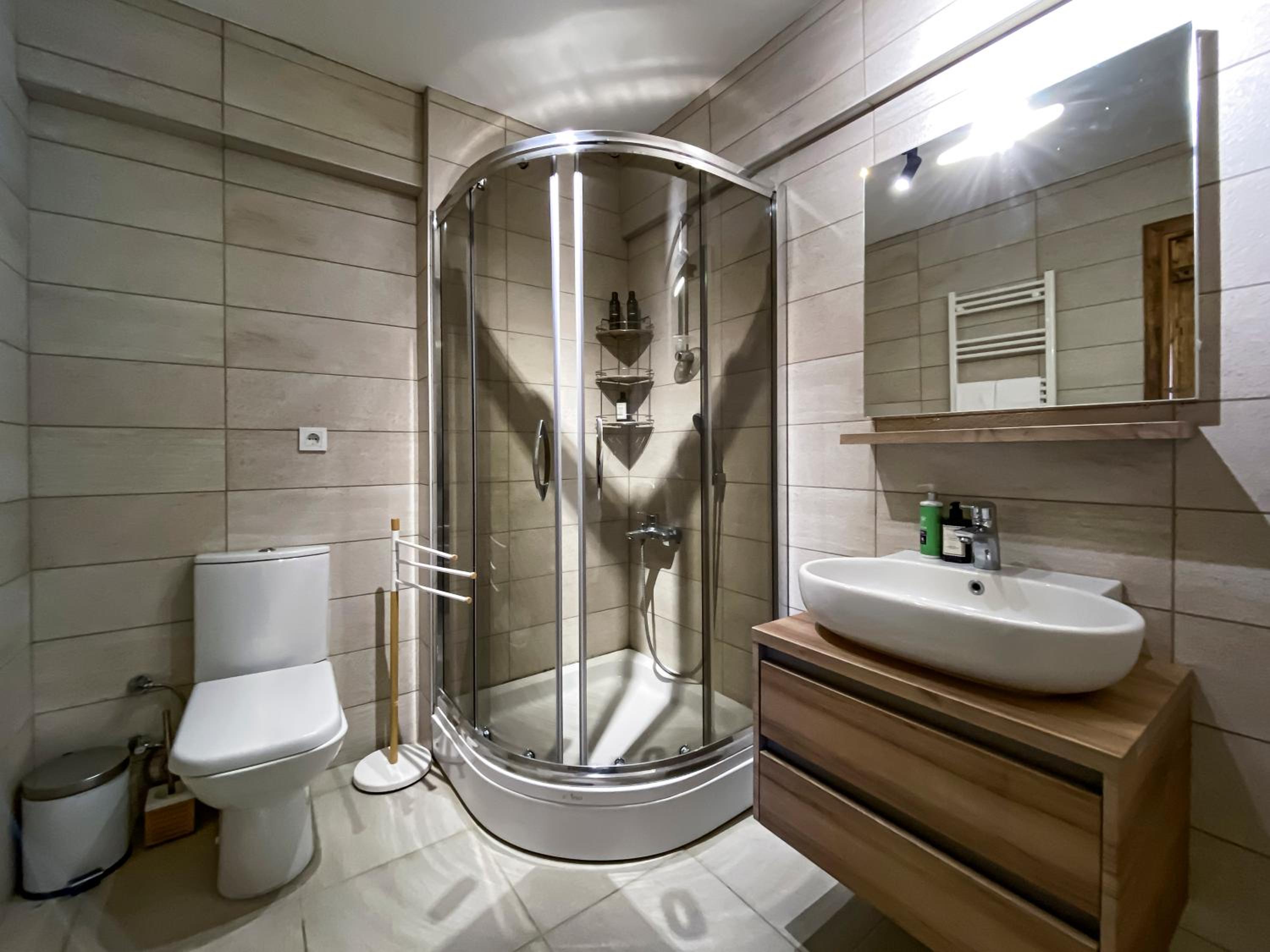 Deluxe Room with Terrace & Sea View  - Photo 4