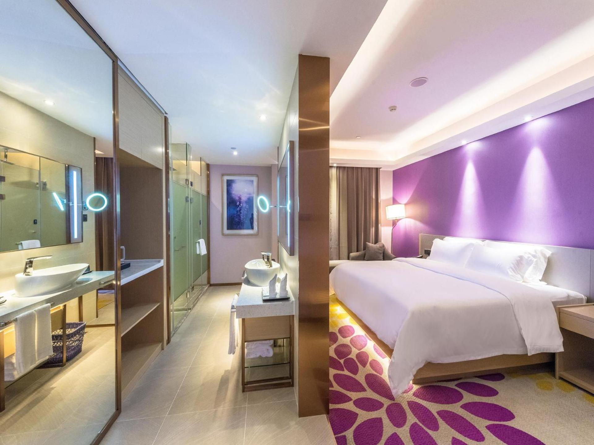 Executive King Room