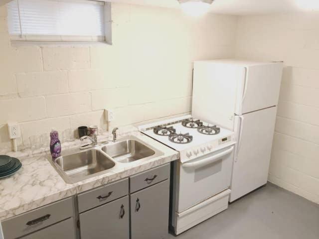 Apartment photo 2
