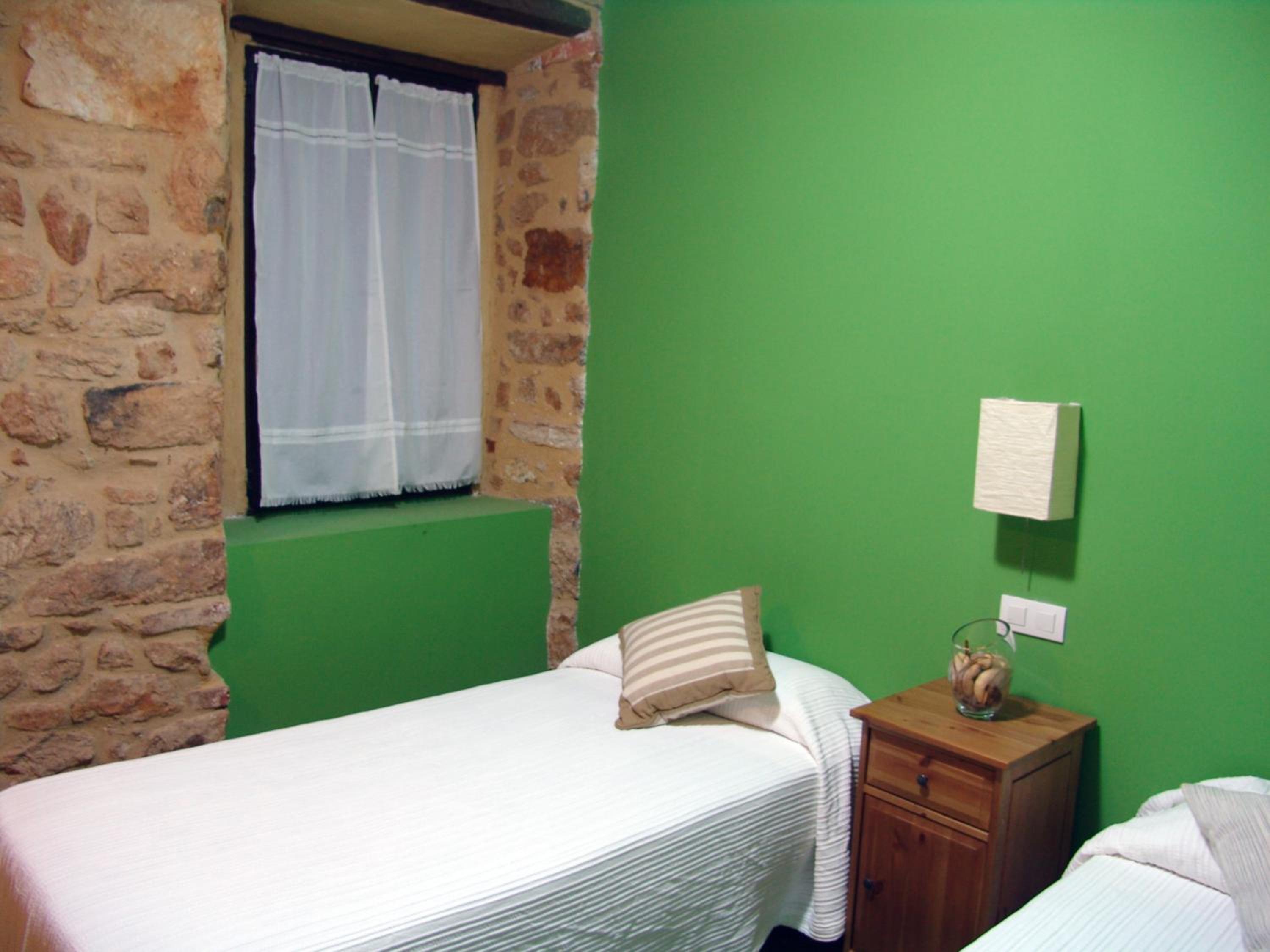 Double Room - Photo 4