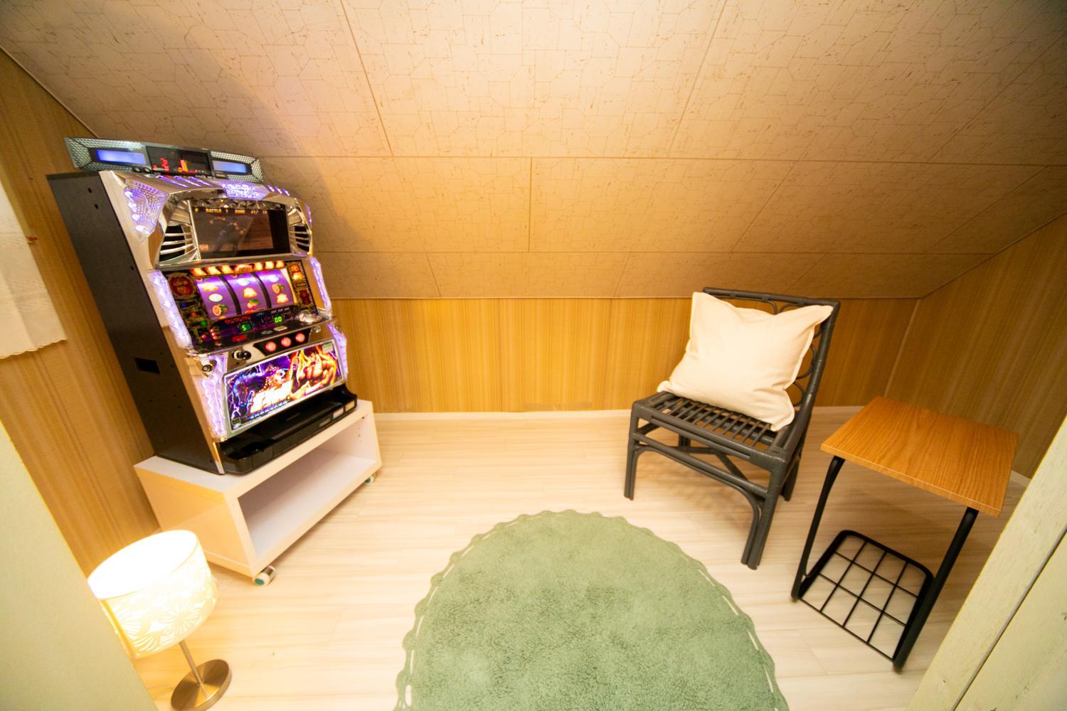 Three-Bedroom House - Photo 37