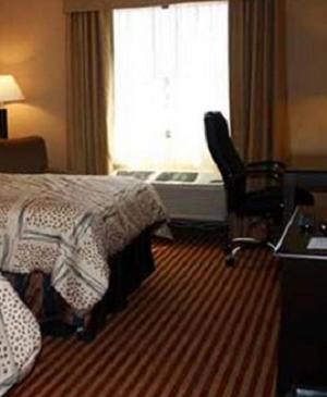 Double Room with Two Double Beds - Non-Smoking photo 2