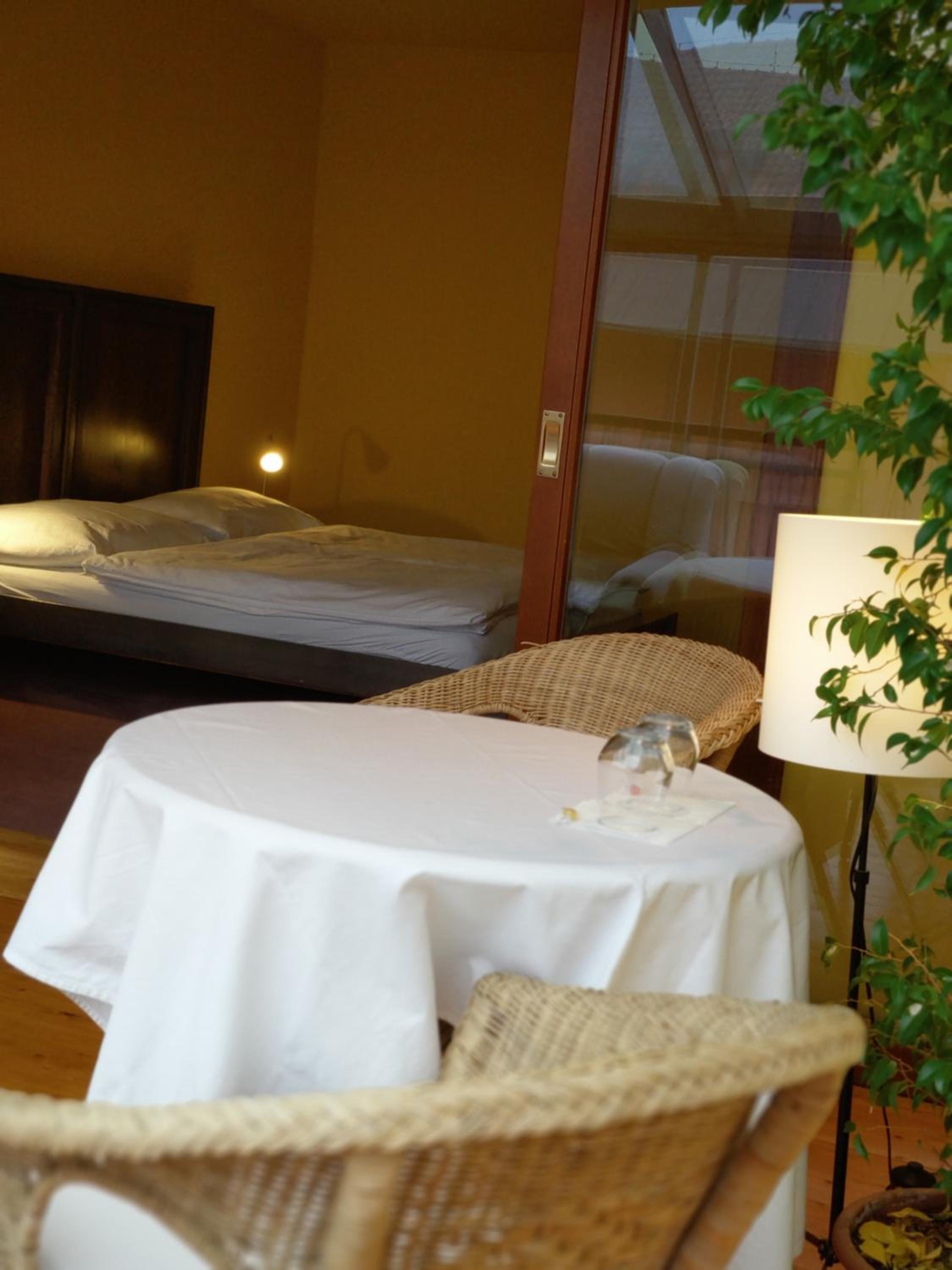 Deluxe Double or Twin Room photo 2