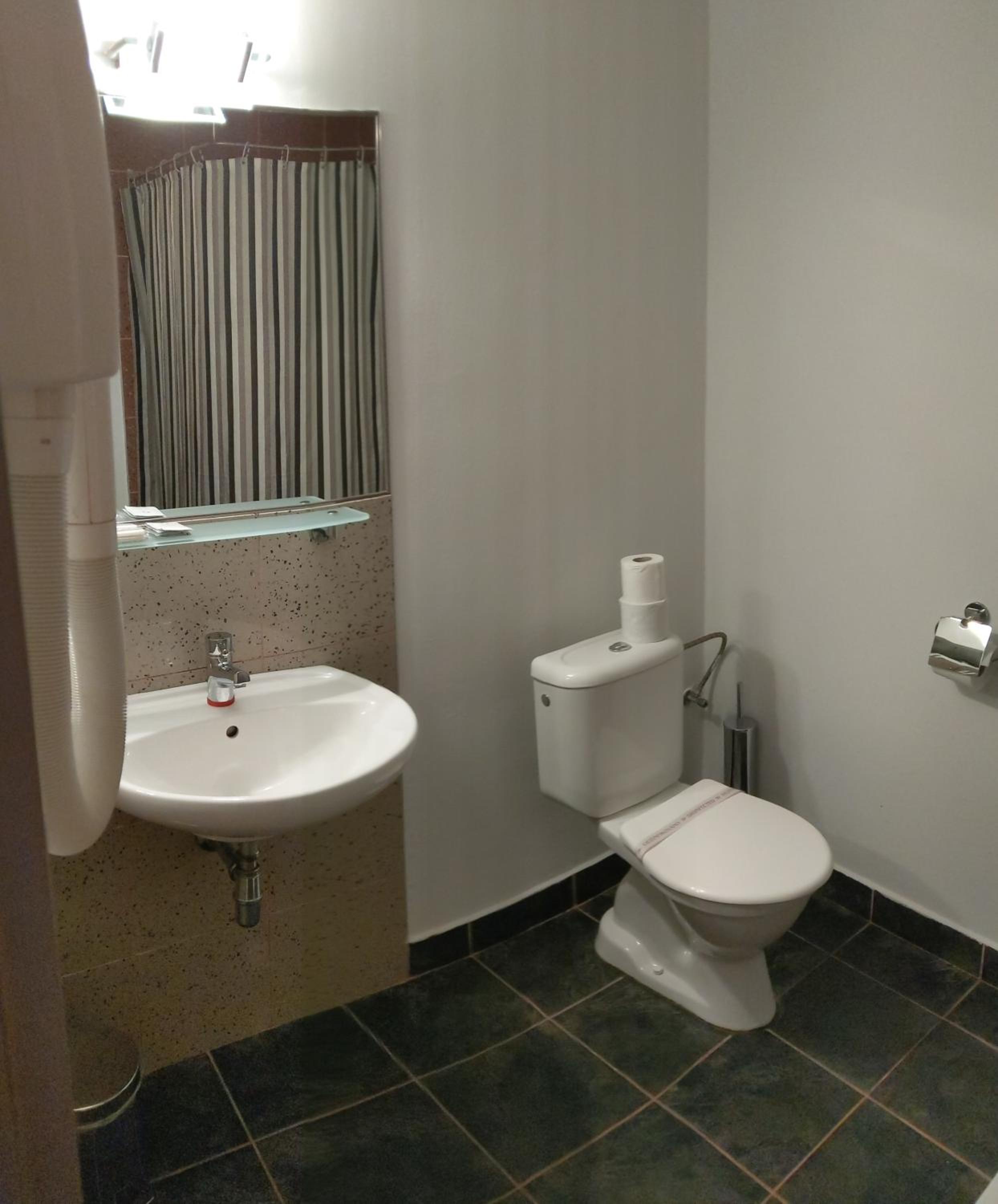 Quadruple Room photo 3