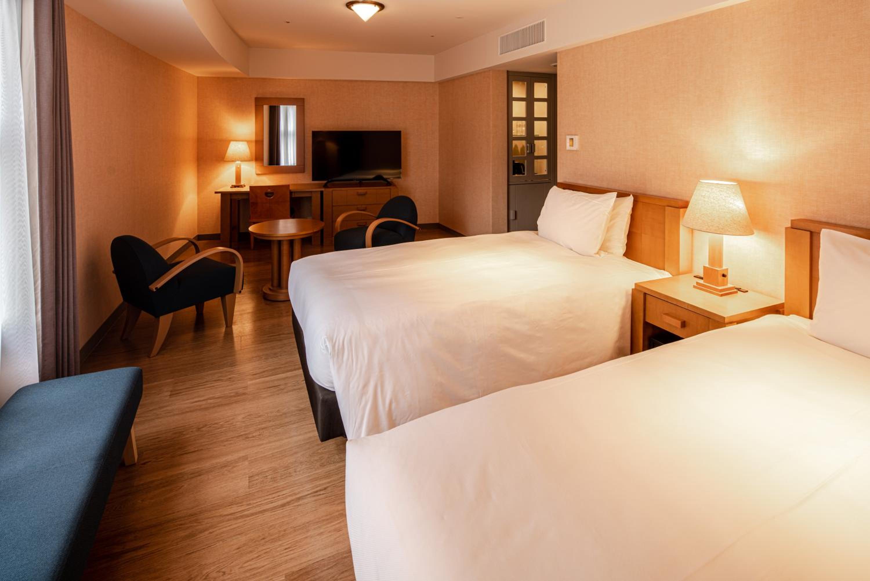 Legacy Twin Room with Disability Access (Chapter 5) - Non-Smoking