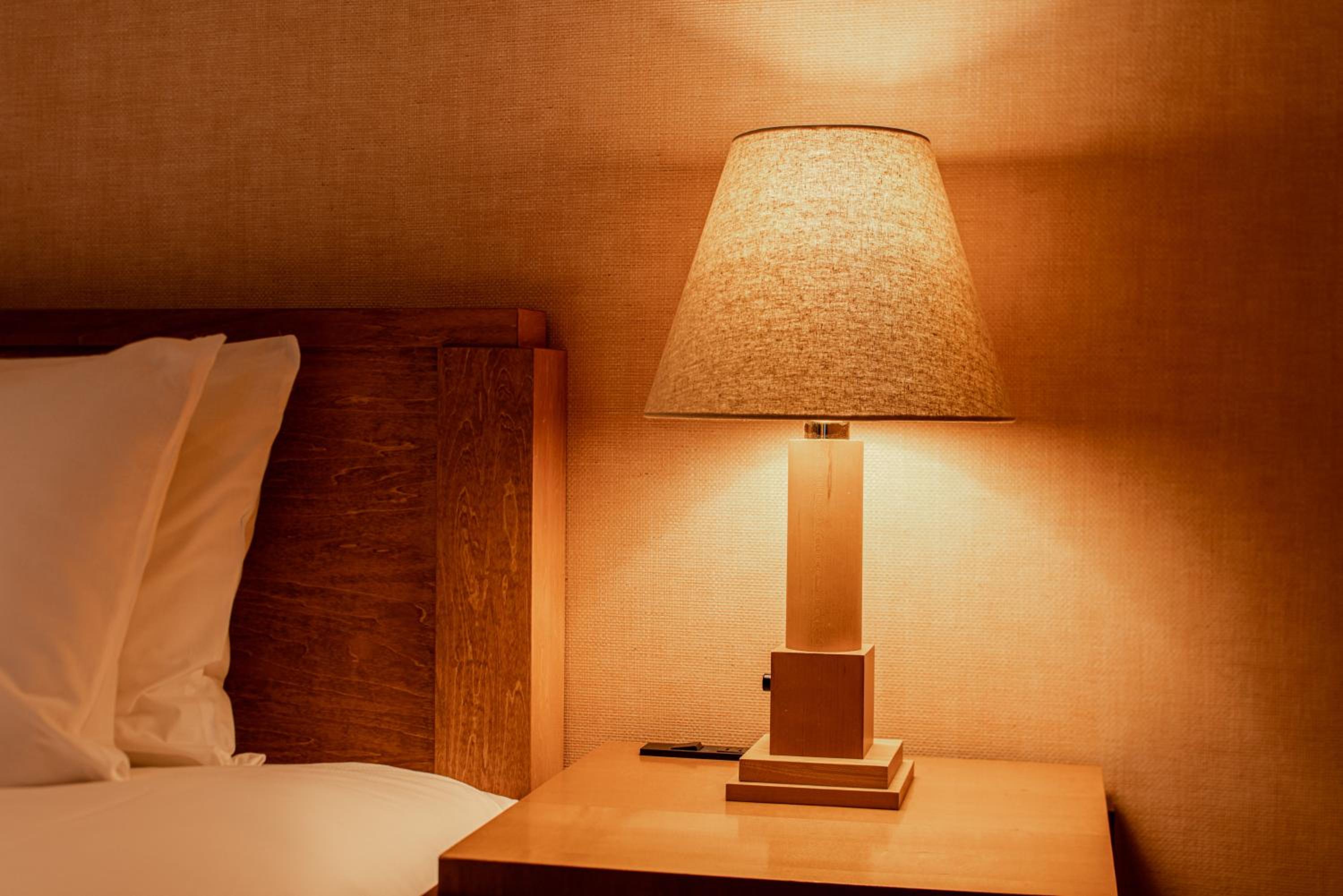 Legacy Double Room (Chapter 5) - Non-Smoking - Photo 5